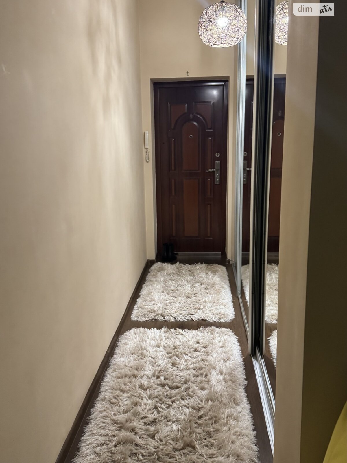 двухкомнатная квартира в Ужгороде, район Компотный, на ул. Вишневая 20 в аренду на долгий срок помесячно фото 1