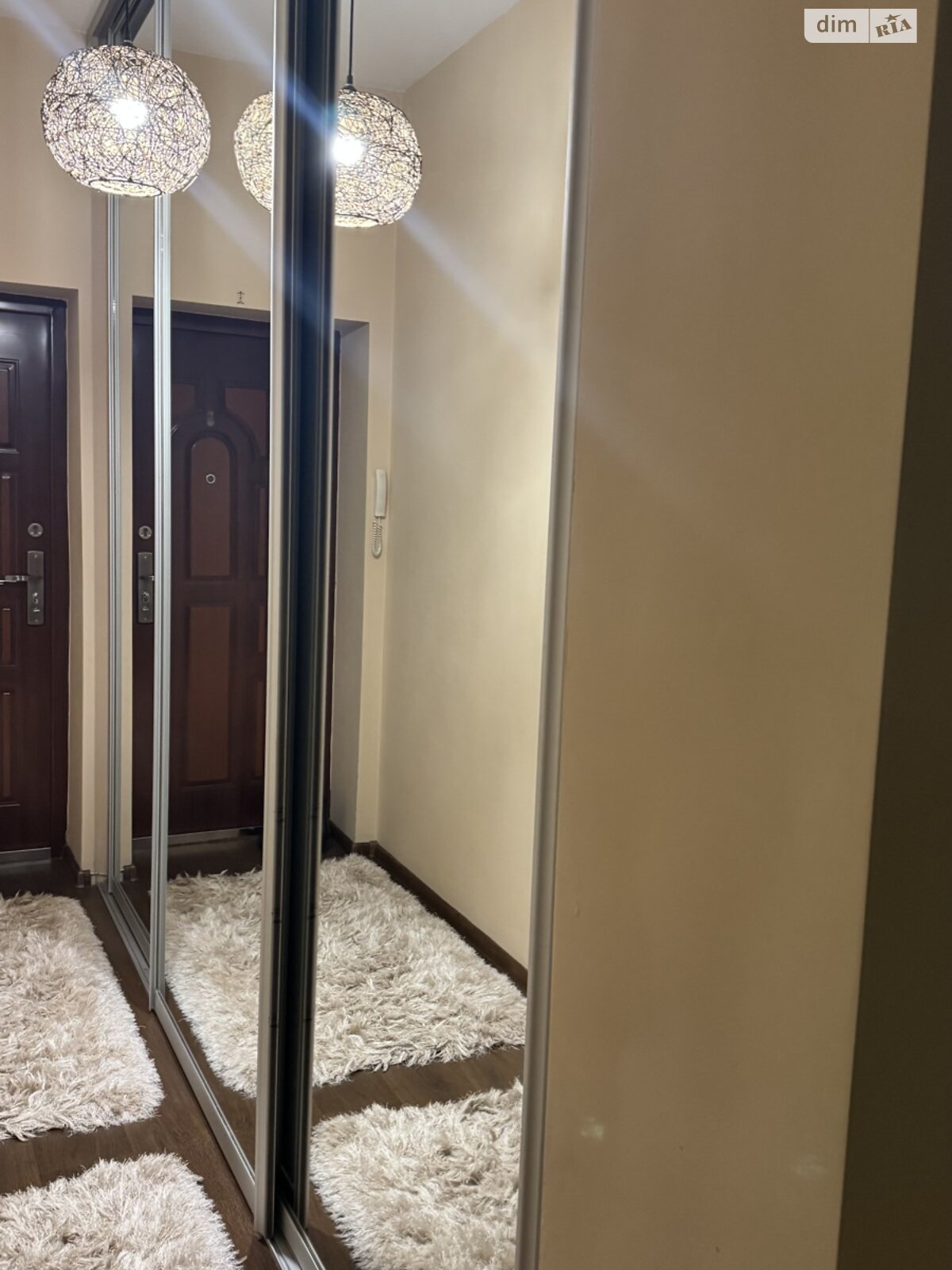 двухкомнатная квартира в Ужгороде, район Компотный, на ул. Вишневая 20 в аренду на долгий срок помесячно фото 1