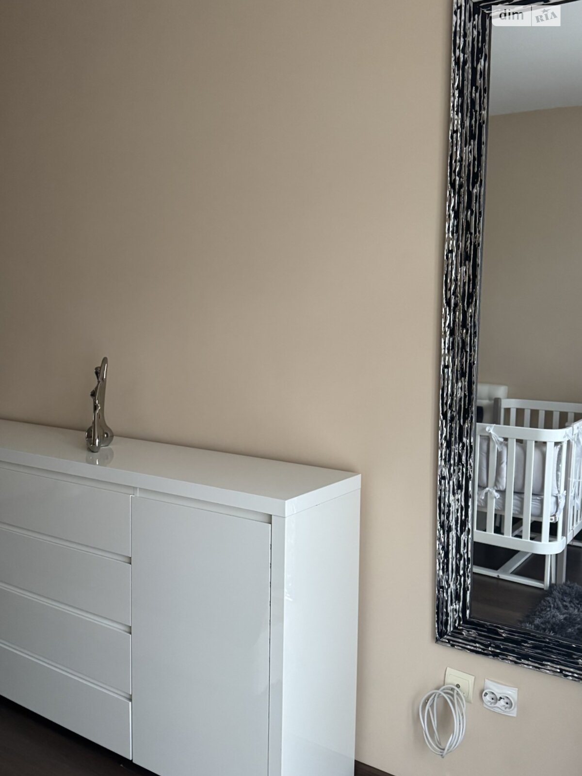 двухкомнатная квартира в Ужгороде, район Компотный, на ул. Вишневая 20 в аренду на долгий срок помесячно фото 1