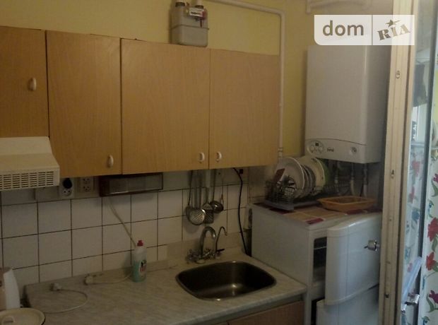 однокомнатная квартира с мебелью в Ужгороде, район Новый, на ул. Легоцкого в аренду на долгий срок помесячно фото 1 однокомнатная квартира с мебелью в Ужгороде, район Новый, на ул. Легоцкого в аренду на долгий срок помесячно фото 1