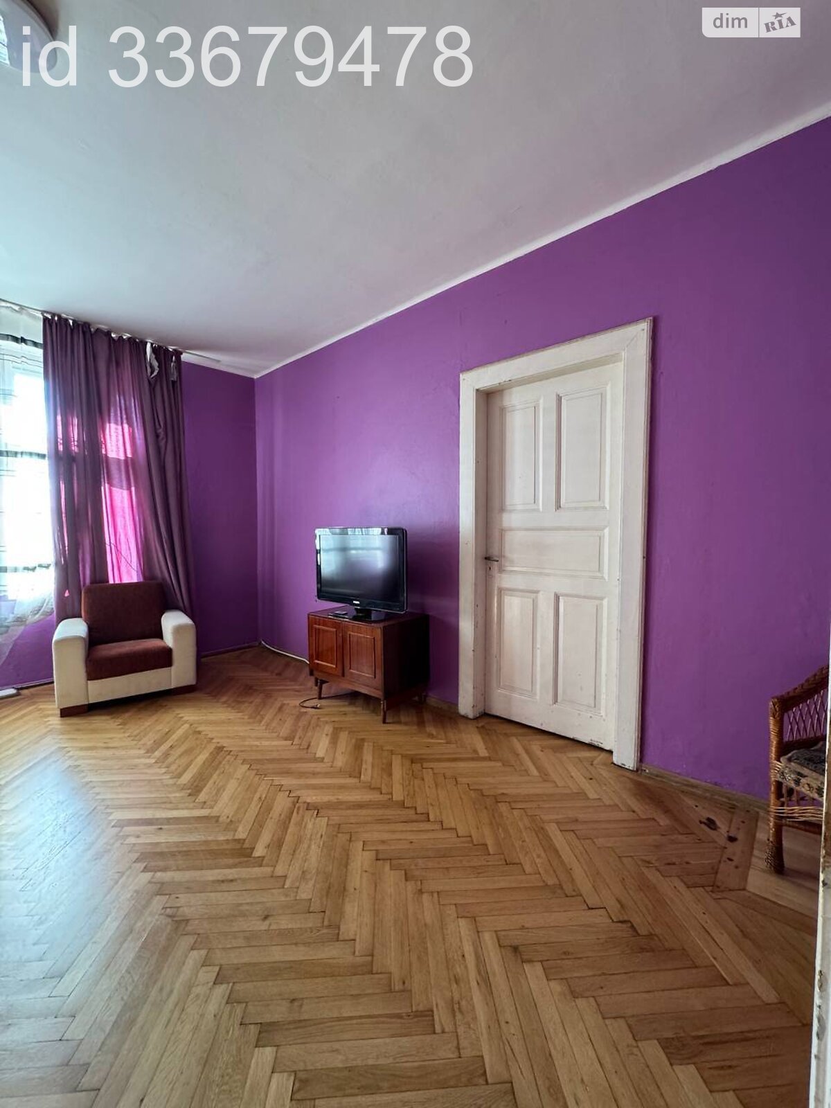 чотирикімнатна квартира в Ужгороді, район Малий Галагов, на вул. Довженка 12, кв. 1 в довготривалу оренду помісячно фото 1