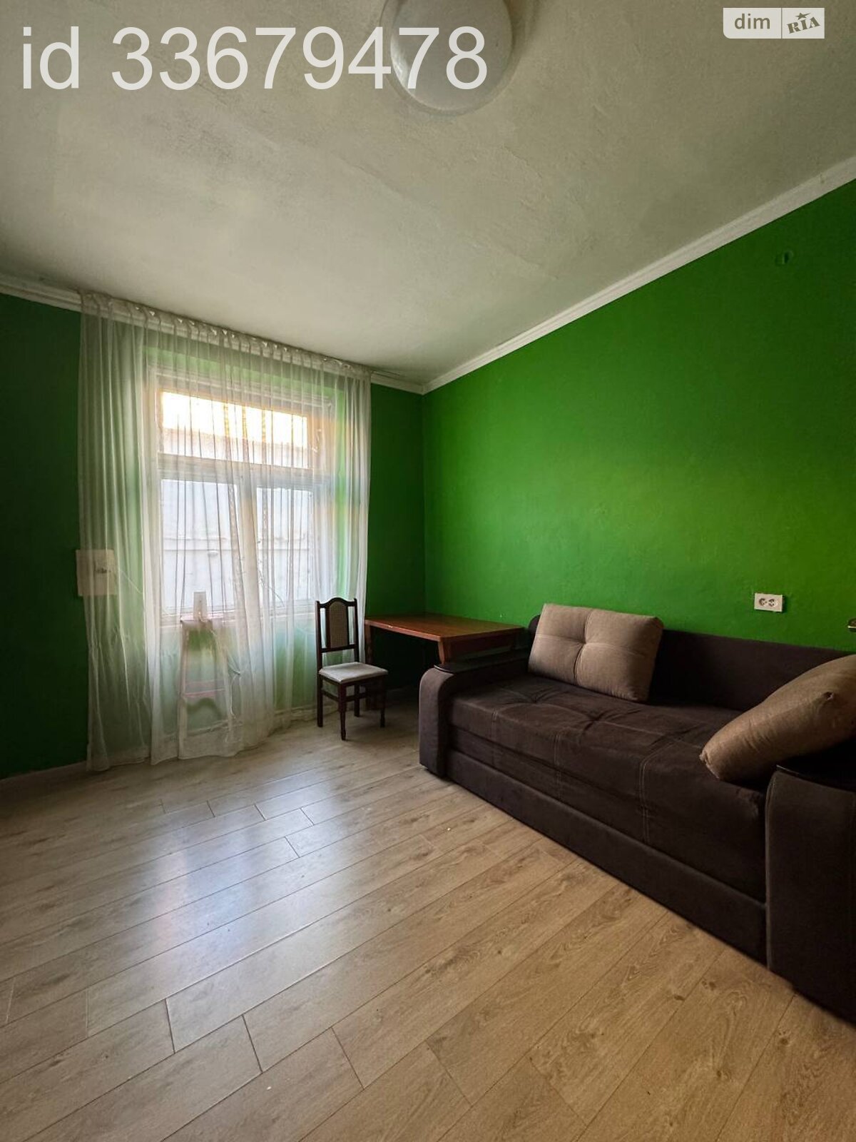 чотирикімнатна квартира в Ужгороді, район Малий Галагов, на вул. Довженка 12, кв. 1 в довготривалу оренду помісячно фото 1