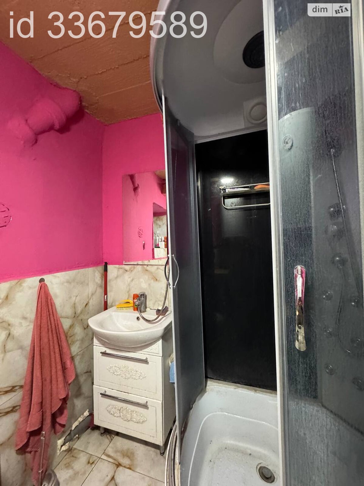 четырехкомнатная квартира в Ужгороде, район Малый Галагов, на ул. Довженко 12, кв. 1А в аренду на долгий срок помесячно фото 1