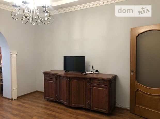 двухкомнатная квартира с мебелью в Ужгороде, район Минай, в аренду на долгий срок помесячно фото 1 двухкомнатная квартира с мебелью в Ужгороде, район Минай, в аренду на долгий срок помесячно фото 1