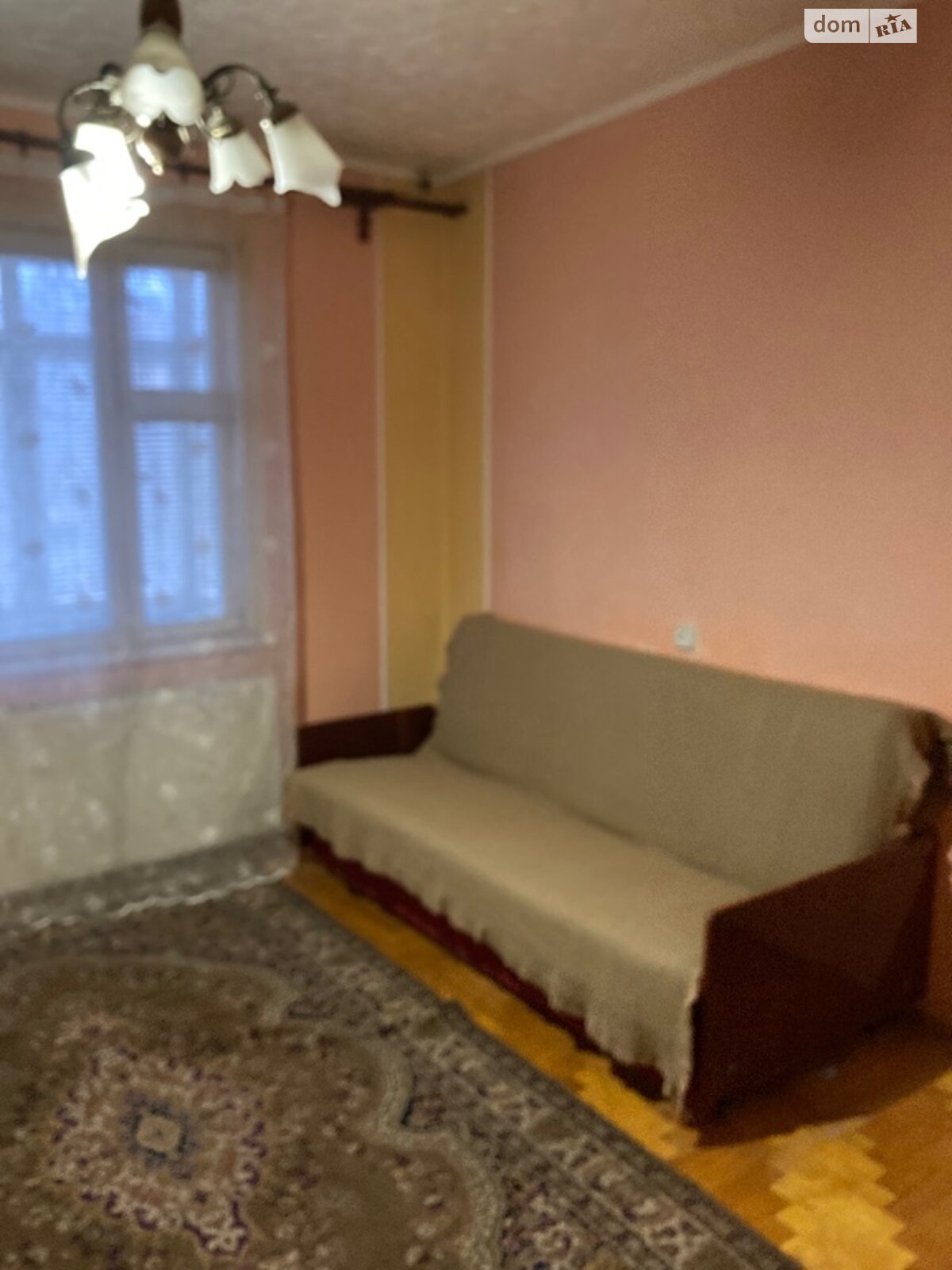 трехкомнатная квартира с мебелью в Ужгороде, район Новый, на ул. Алексея Бестужева - Рюмина в аренду на долгий срок помесячно фото 1