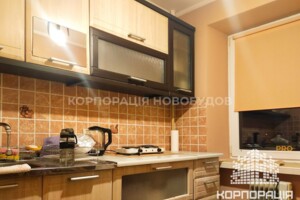 однокімнатна квартира в Ужгороді, район Новий, на вул. Михайла Вербицького в довготривалу оренду помісячно фото 2