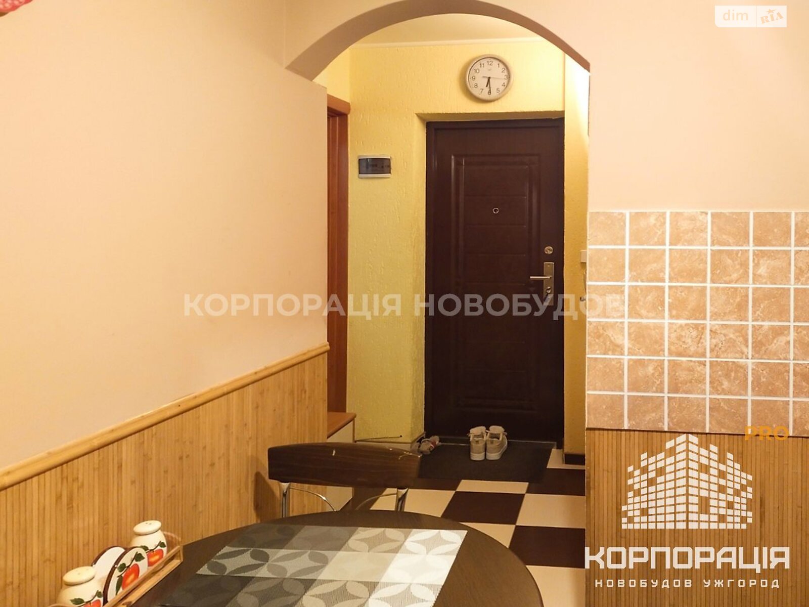 однокімнатна квартира в Ужгороді, район Новий, на вул. Михайла Вербицького в довготривалу оренду помісячно фото 1 однокімнатна квартира в Ужгороді, район Новий, на вул. Михайла Вербицького в довготривалу оренду помісячно фото 1