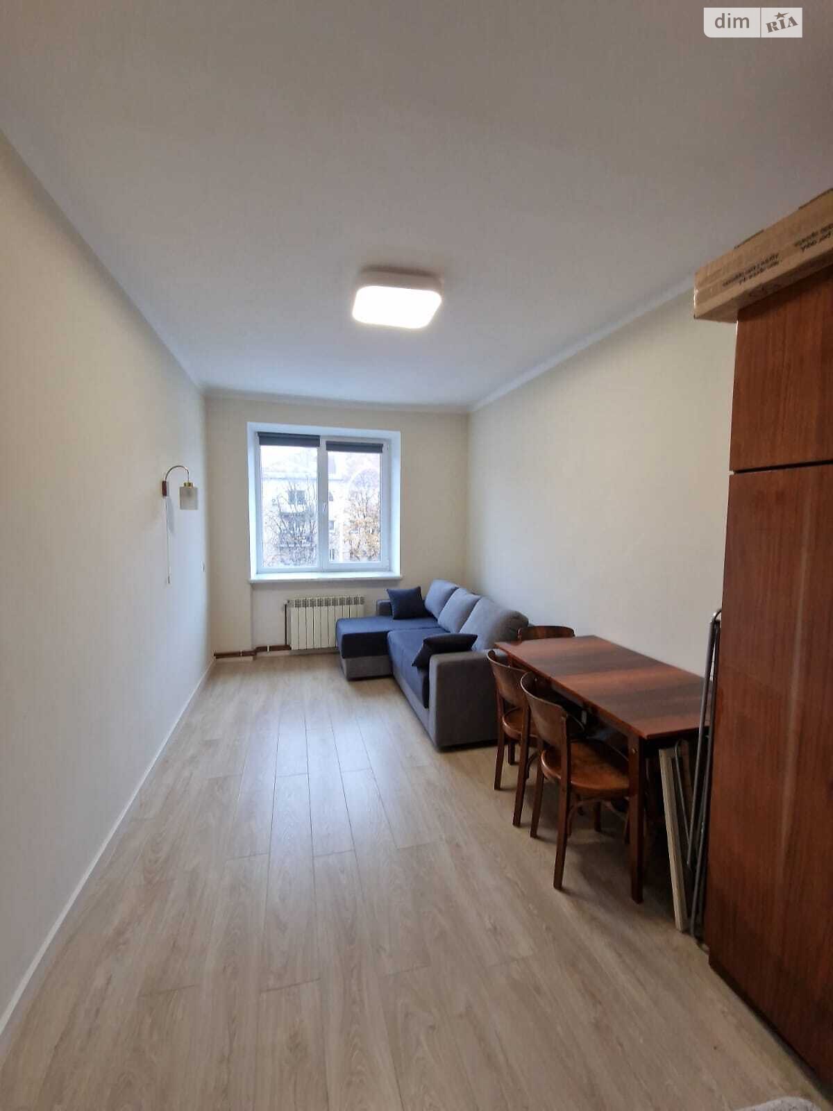 трехкомнатная квартира в Ужгороде, район Новый, на просп. Свободы 18 в аренду на долгий срок помесячно фото 1 трехкомнатная квартира в Ужгороде, район Новый, на просп. Свободы 18 в аренду на долгий срок помесячно фото 1