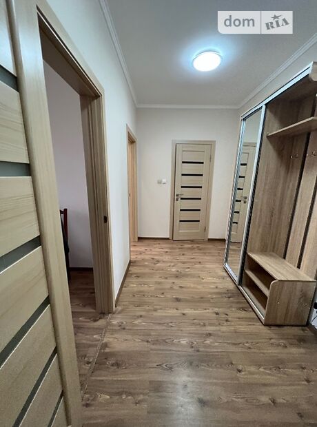 однокомнатная квартира с мебелью в Ужгороде, район Новый, на ул. Тлехаса 18 в аренду на долгий срок помесячно фото 1 однокомнатная квартира с мебелью в Ужгороде, район Новый, на ул. Тлехаса 18 в аренду на долгий срок помесячно фото 1
