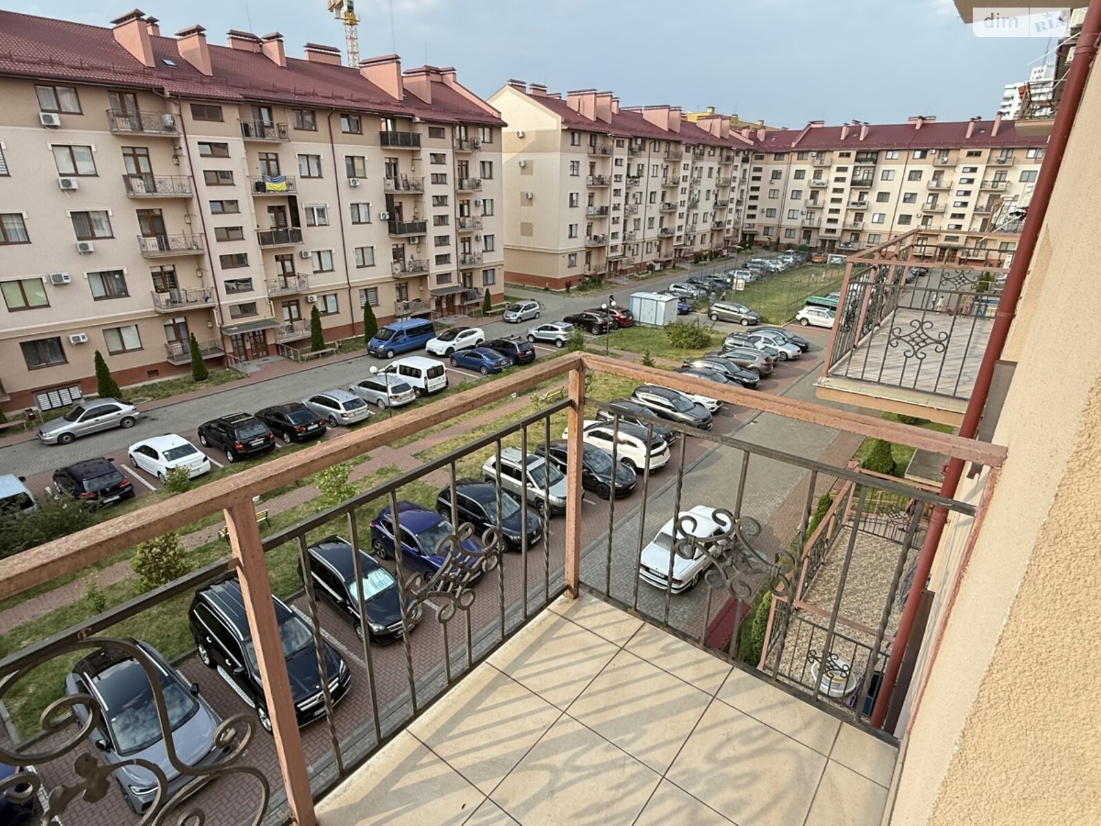 двухкомнатная квартира в Ужгороде, район Новый, на ул. Тлехаса 16, кв. 63 в аренду на долгий срок помесячно фото 1