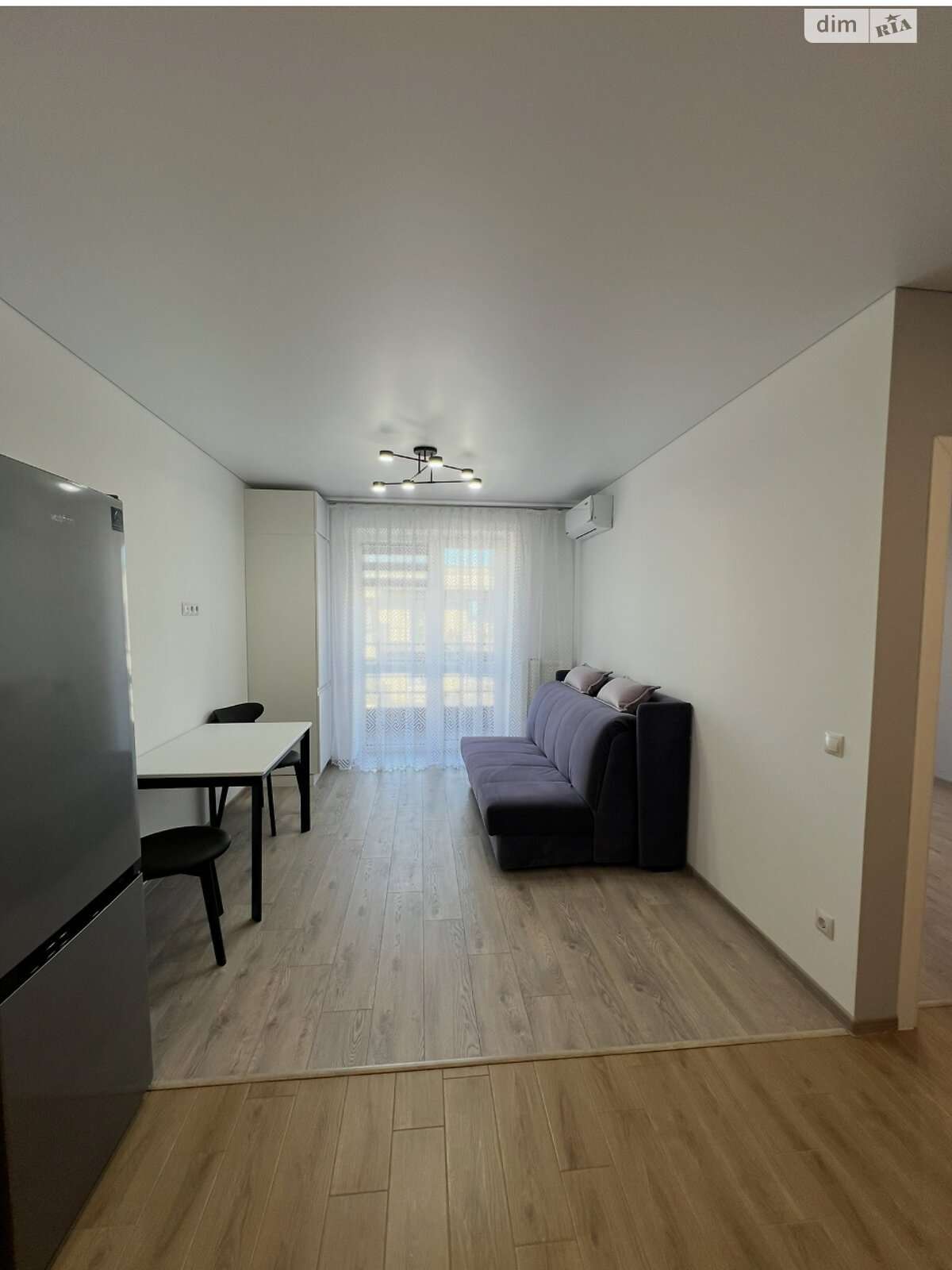 однокомнатная квартира с мебелью в Ужгороде, район Новый, на ул. Тлехаса в аренду на долгий срок помесячно фото 1 однокомнатная квартира с мебелью в Ужгороде, район Новый, на ул. Тлехаса в аренду на долгий срок помесячно фото 1