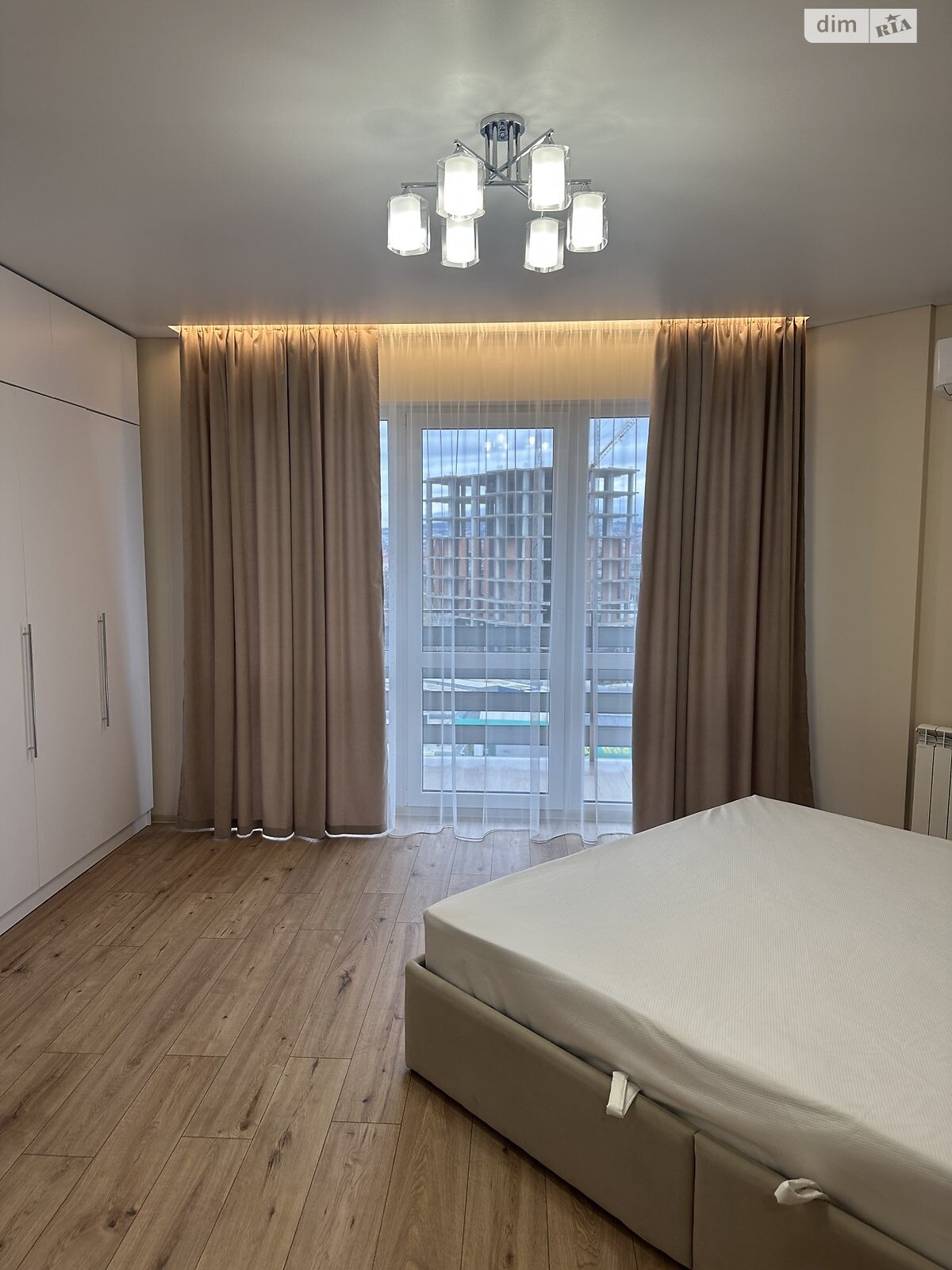 однокомнатная квартира в Ужгороде, район Новый, на ул. Заньковецкой 35А в аренду на долгий срок помесячно фото 1