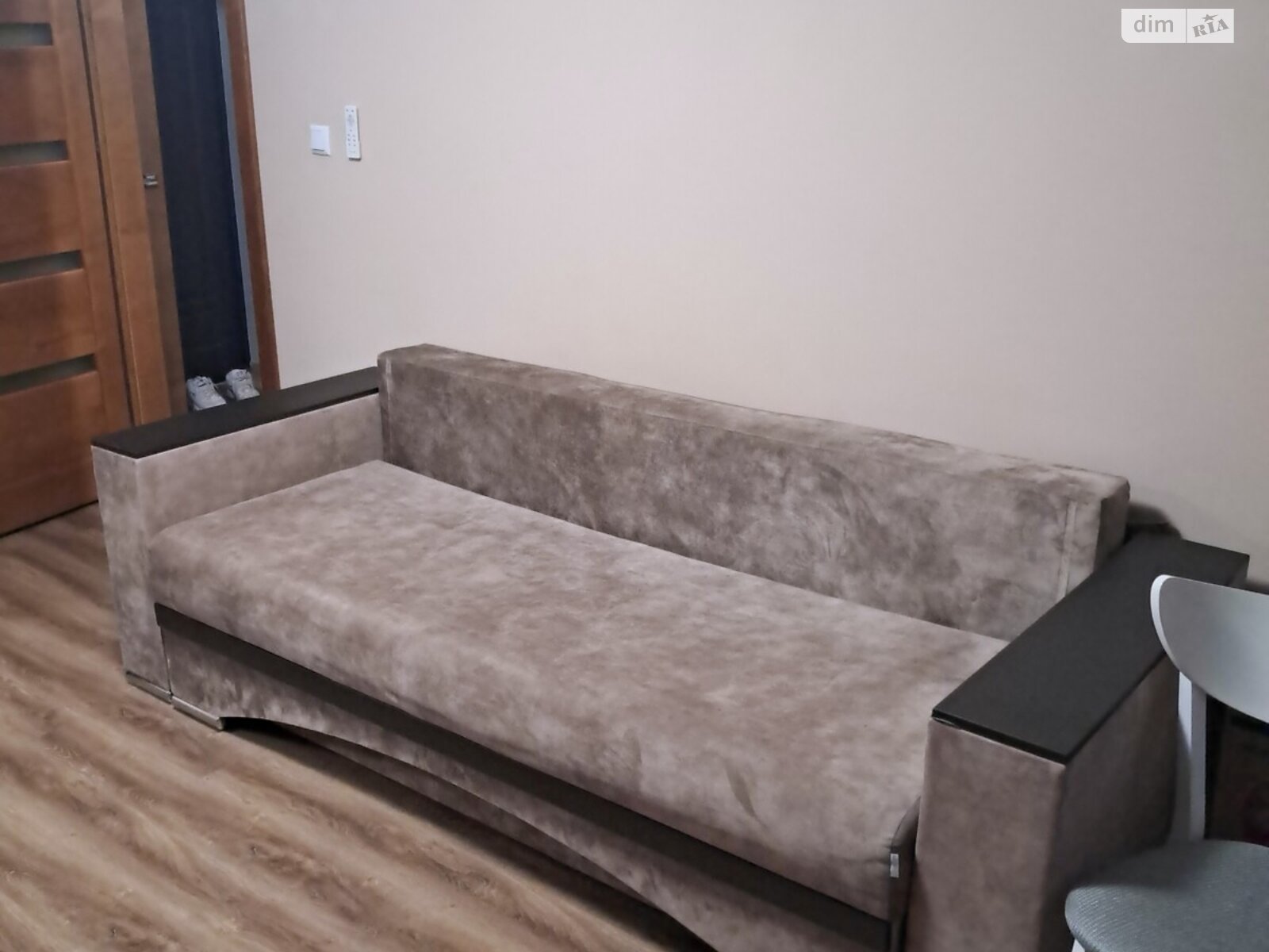 однокімнатна квартира з ремонтом в Ужгороді, район Промисловий, на вул. Лобачевського 43 в довготривалу оренду помісячно фото 1