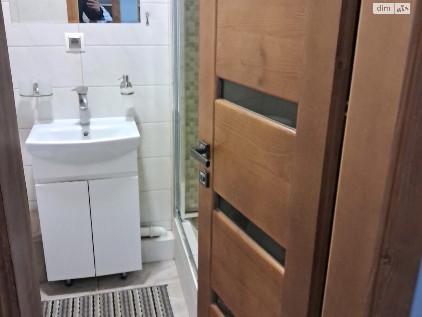 однокімнатна квартира з ремонтом в Ужгороді, район Промисловий, на вул. Лобачевського 43 в довготривалу оренду помісячно фото 1