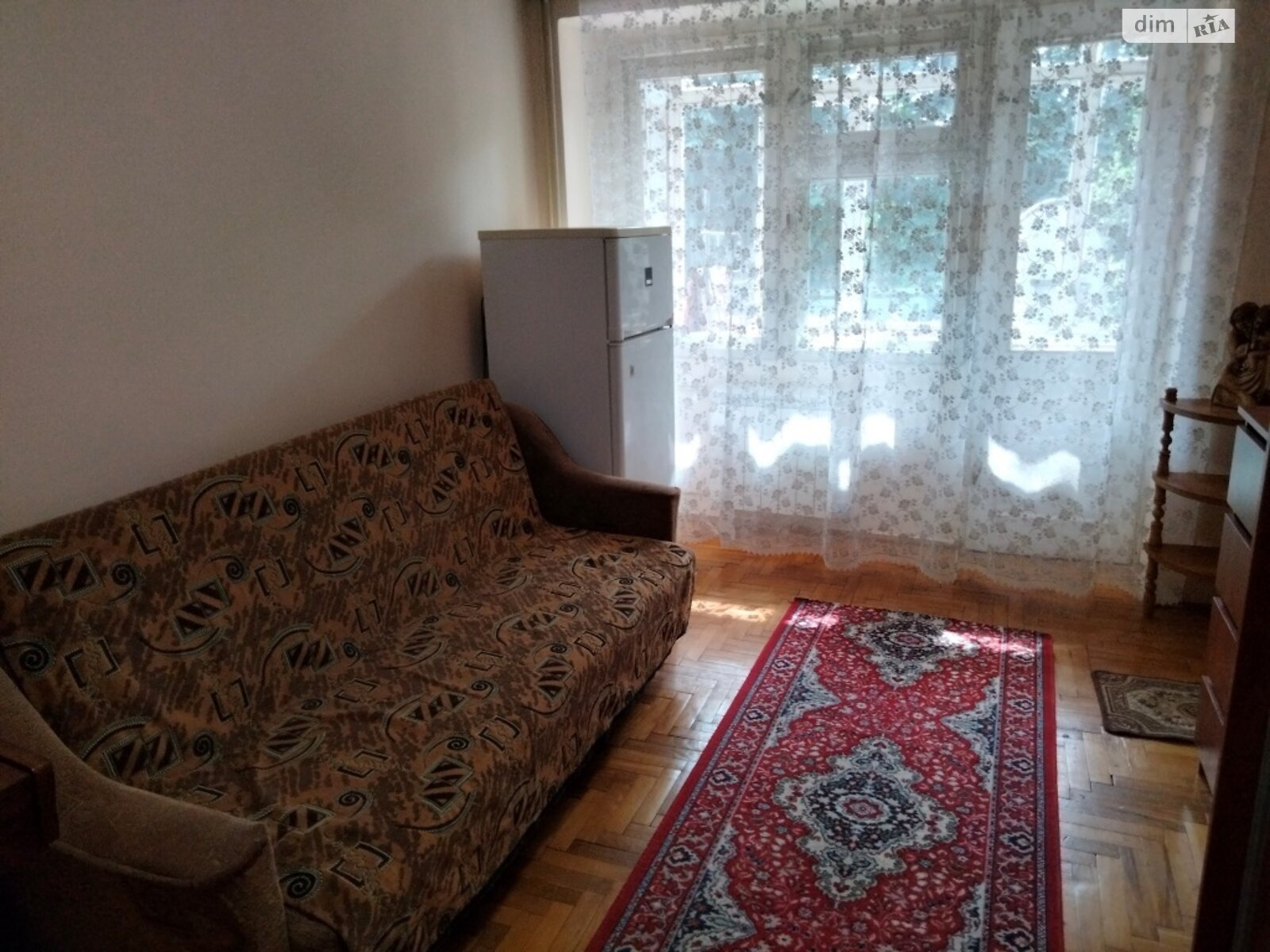 двухкомнатная квартира в Ужгороде, район Пьяный базар, на ул. Грушевского в аренду на долгий срок помесячно фото 1 двухкомнатная квартира в Ужгороде, район Пьяный базар, на ул. Грушевского в аренду на долгий срок помесячно фото 1