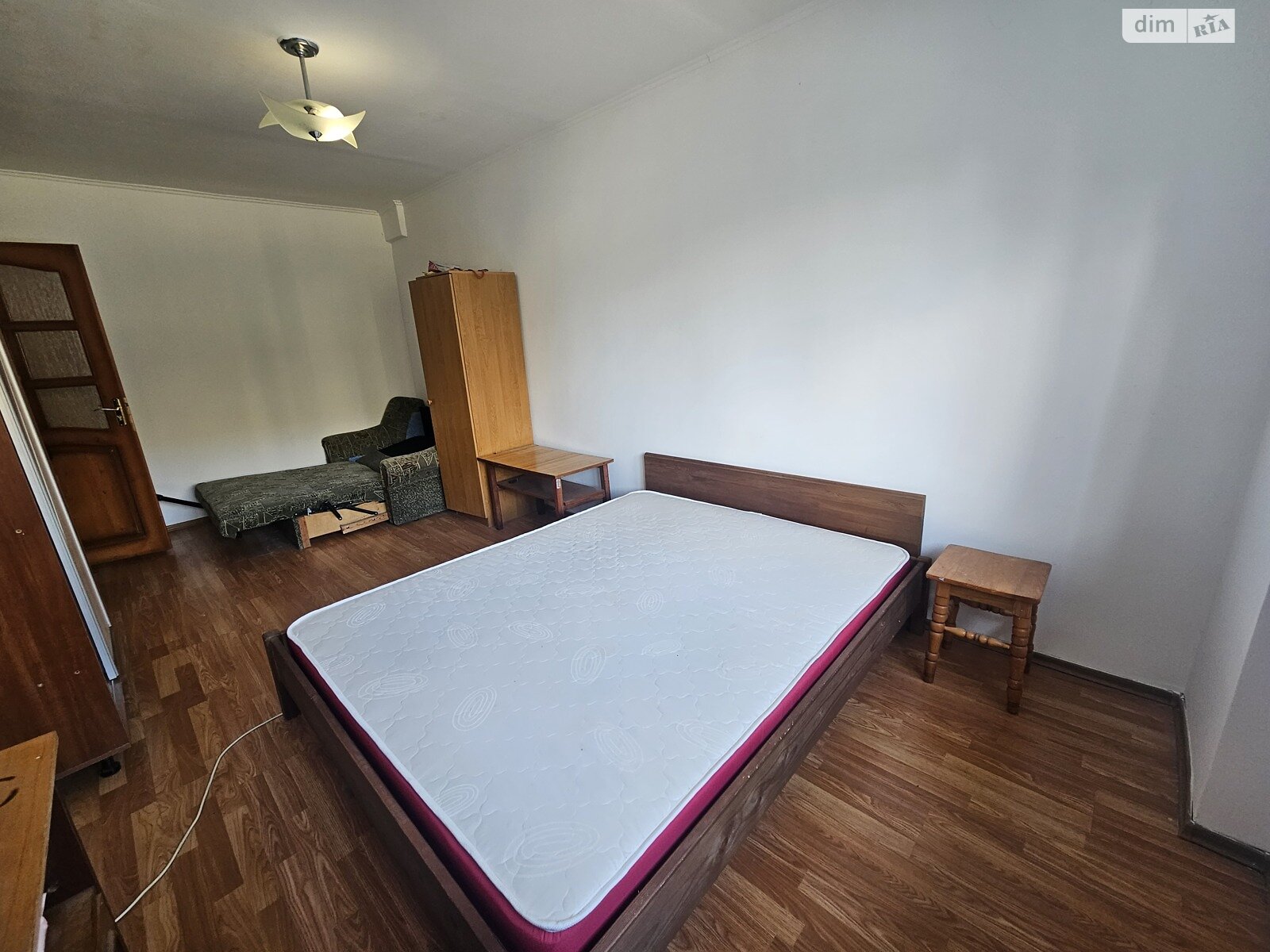 однокімнатна квартира в Ужгороді, район П’яний базар, на вул. Ігоря Сікорського в довготривалу оренду помісячно фото 1