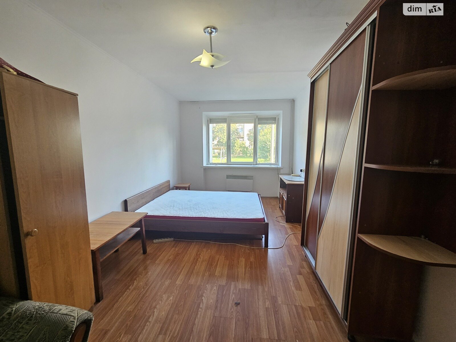 однокімнатна квартира в Ужгороді, район П’яний базар, на вул. Ігоря Сікорського в довготривалу оренду помісячно фото 1