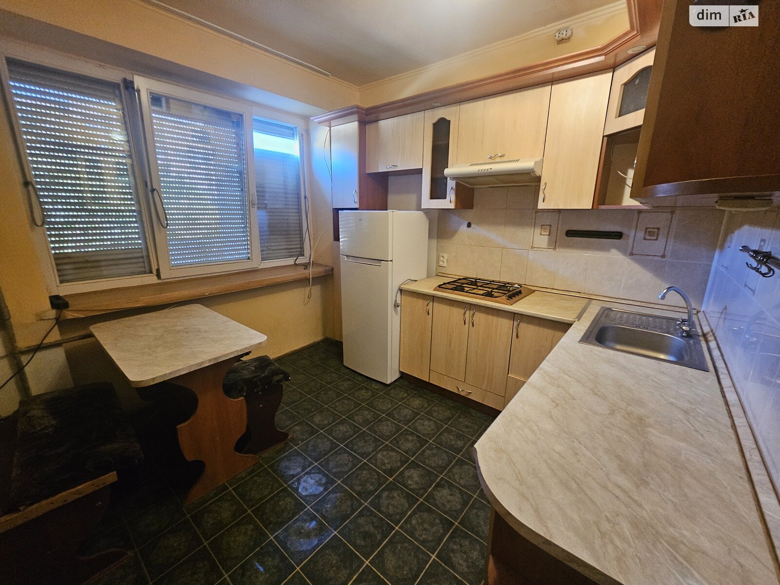 однокімнатна квартира в Ужгороді, район П’яний базар, на вул. Ігоря Сікорського в довготривалу оренду помісячно фото 1