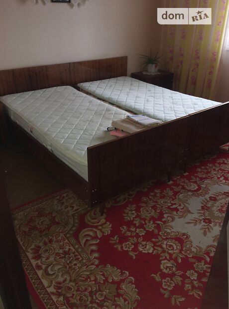 двухкомнатная квартира с мебелью в Ужгороде, район Пьяный базар, на ул. 8-го Марта 37 в аренду на долгий срок помесячно фото 1 двухкомнатная квартира с мебелью в Ужгороде, район Пьяный базар, на ул. 8-го Марта 37 в аренду на долгий срок помесячно фото 1