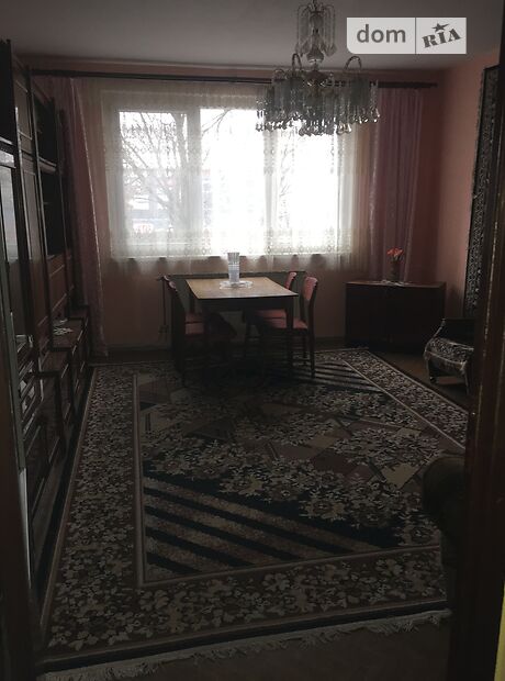двухкомнатная квартира с мебелью в Ужгороде, район Пьяный базар, на ул. 8-го Марта 37 в аренду на долгий срок помесячно фото 1 двухкомнатная квартира с мебелью в Ужгороде, район Пьяный базар, на ул. 8-го Марта 37 в аренду на долгий срок помесячно фото 1