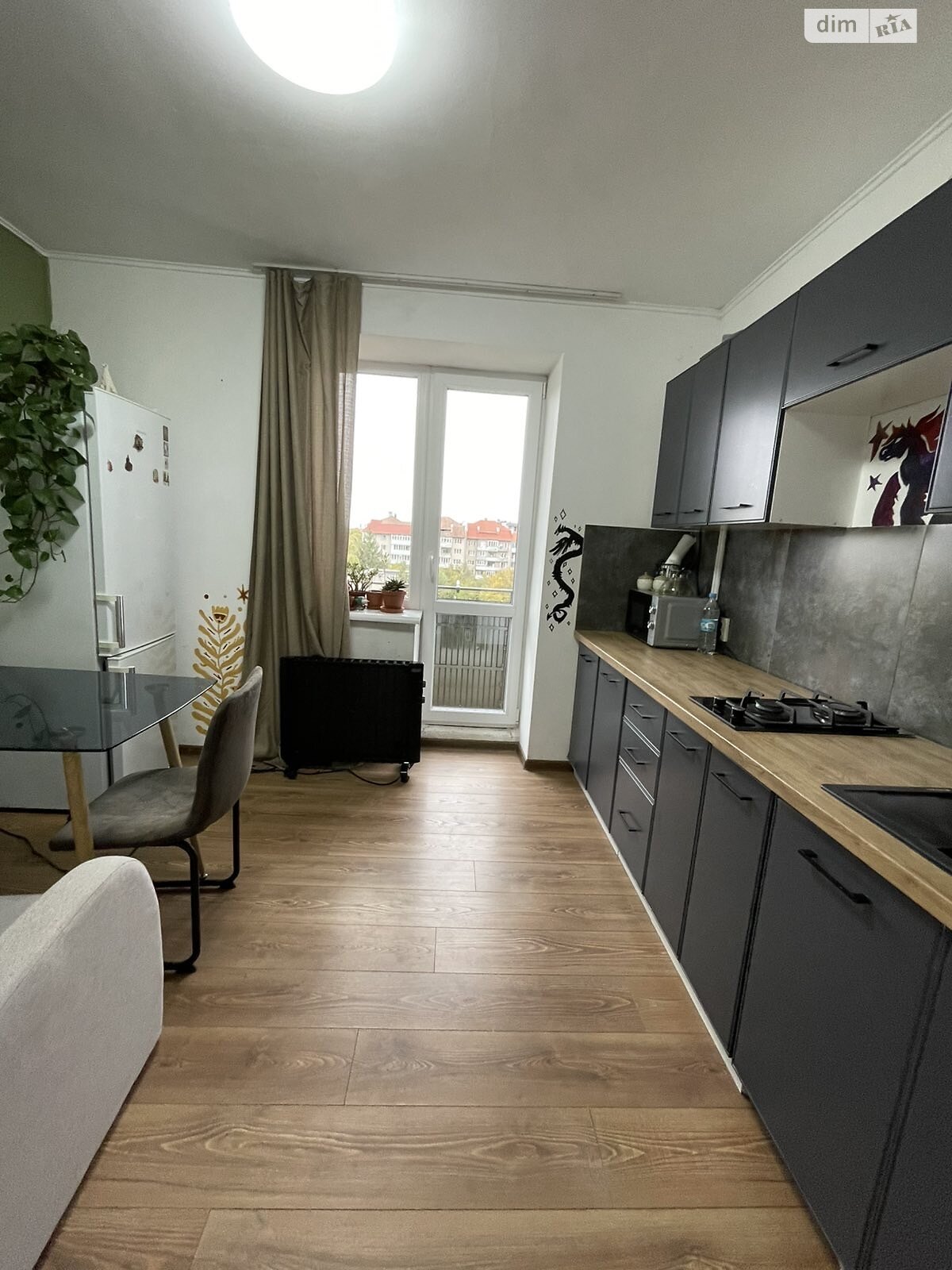 однокомнатная квартира в Ужгороде, район Шахта, на ул. Гуцы Венелина 10 в аренду на долгий срок помесячно фото 1 однокомнатная квартира в Ужгороде, район Шахта, на ул. Гуцы Венелина 10 в аренду на долгий срок помесячно фото 1