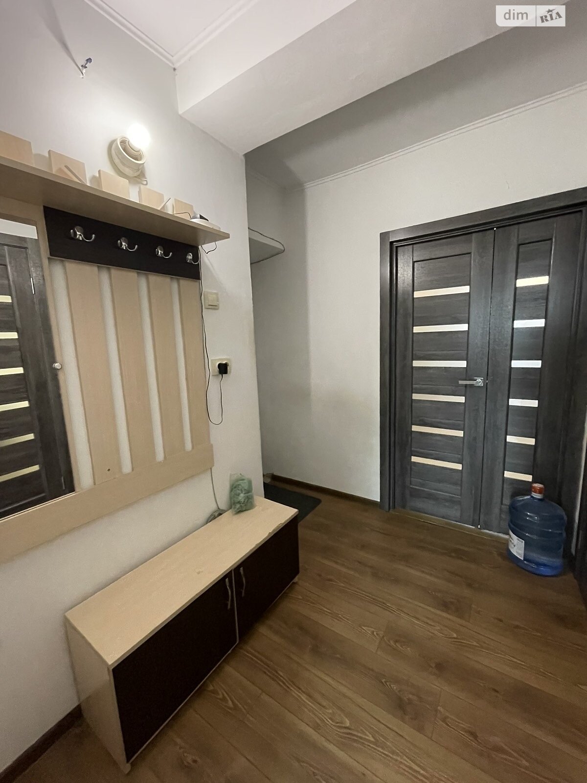 однокомнатная квартира в Ужгороде, район Шахта, на ул. Гуцы Венелина 10 в аренду на долгий срок помесячно фото 1 однокомнатная квартира в Ужгороде, район Шахта, на ул. Гуцы Венелина 10 в аренду на долгий срок помесячно фото 1