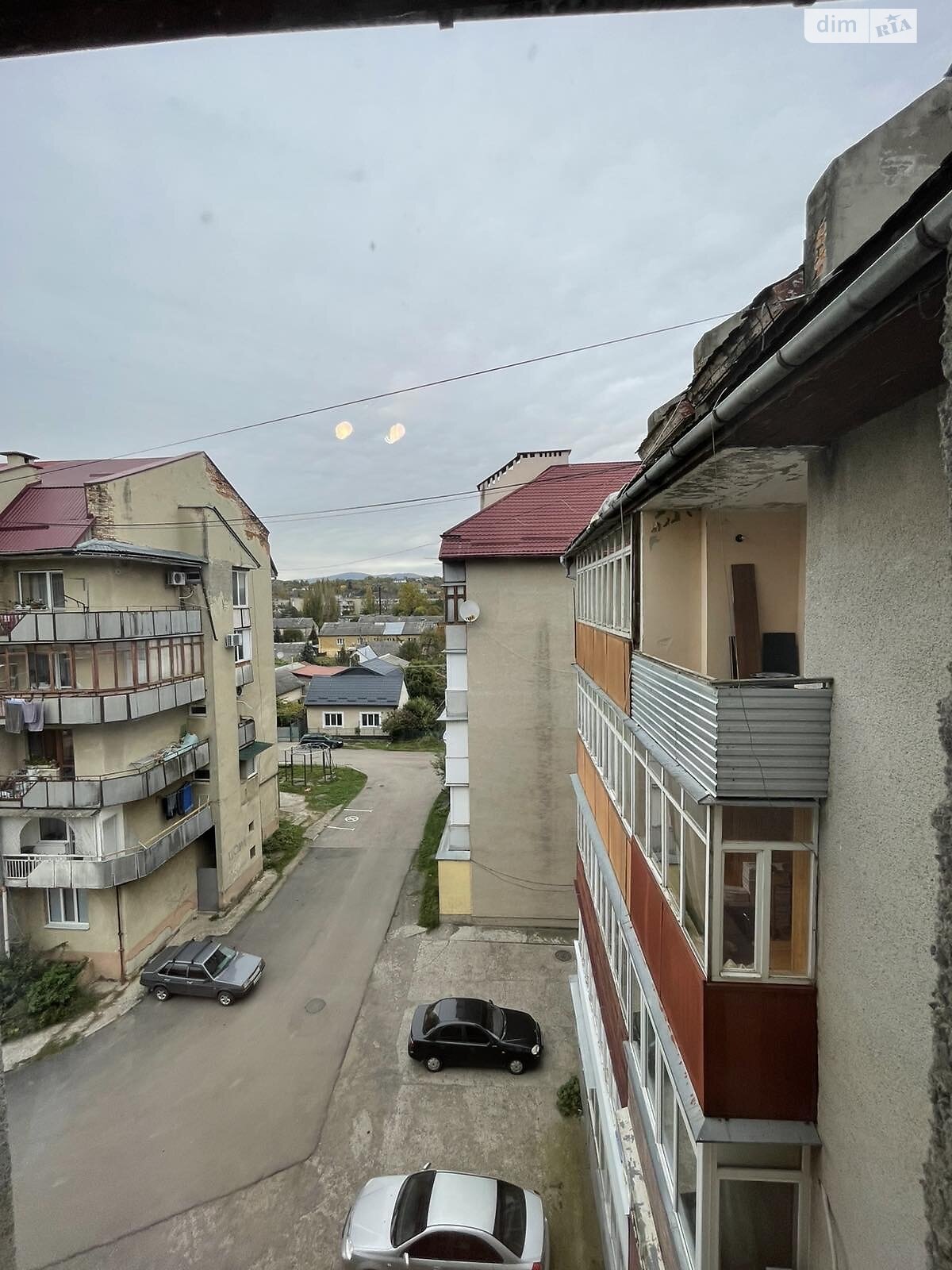 однокомнатная квартира в Ужгороде, район Шахта, на ул. Гуцы Венелина 10 в аренду на долгий срок помесячно фото 1 однокомнатная квартира в Ужгороде, район Шахта, на ул. Гуцы Венелина 10 в аренду на долгий срок помесячно фото 1