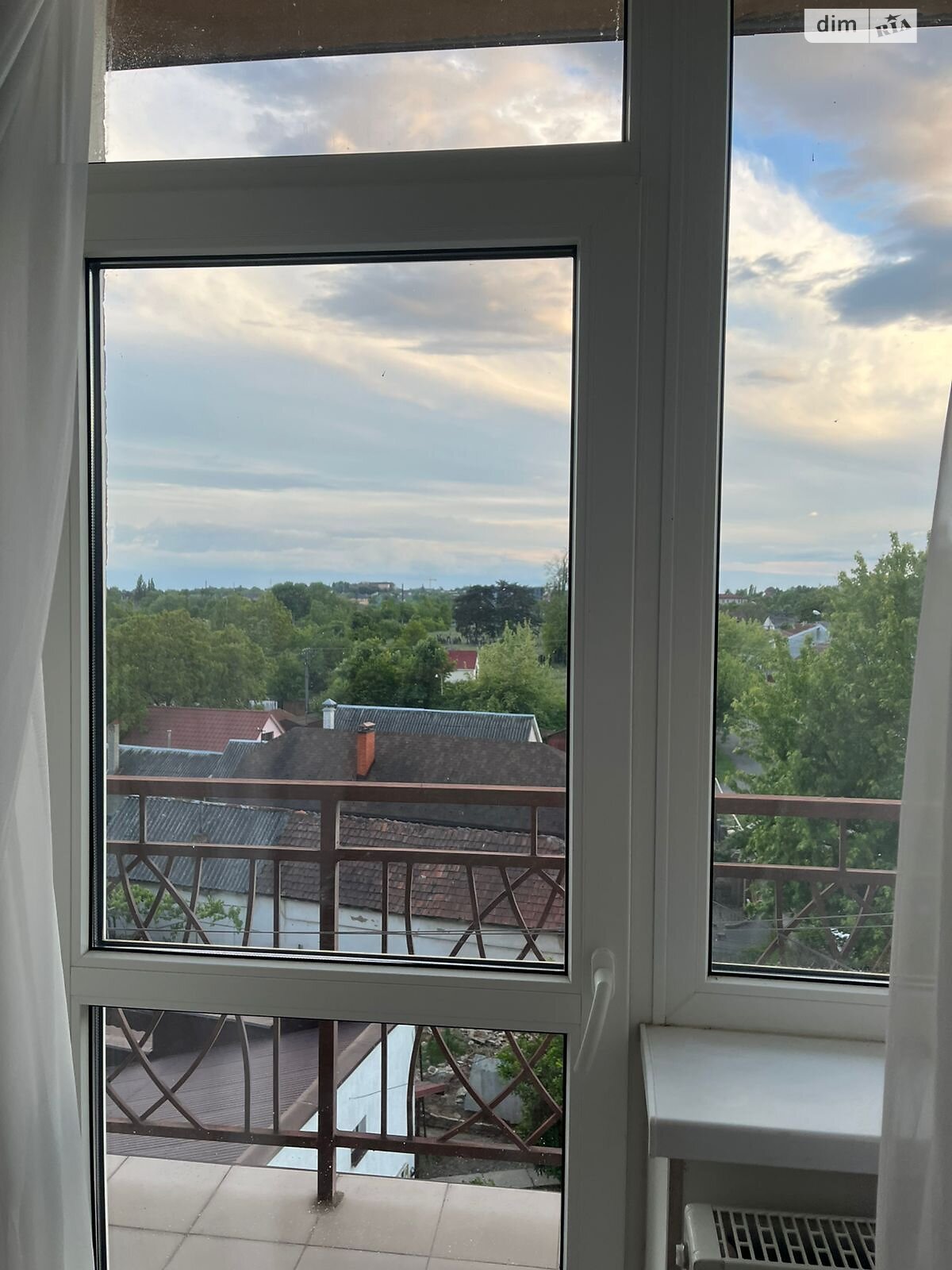 однокомнатная квартира в Ужгороде, район Шахта, на ул. Котляревского 10А в аренду на долгий срок помесячно фото 1 однокомнатная квартира в Ужгороде, район Шахта, на ул. Котляревского 10А в аренду на долгий срок помесячно фото 1