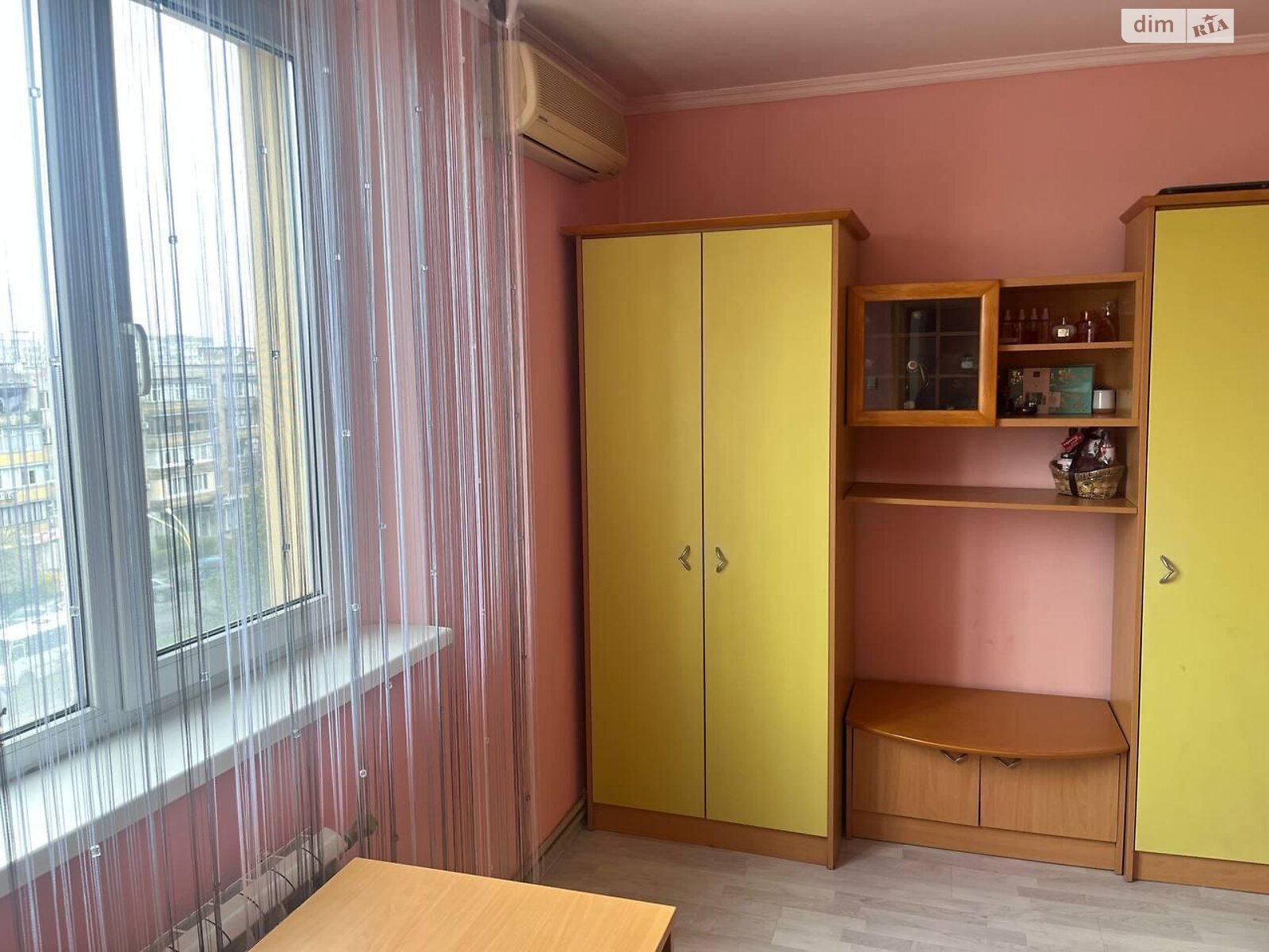трикімнатна квартира в Ужгороді, район Станційний, на вул. Минайська 29 в довготривалу оренду помісячно фото 1 трикімнатна квартира в Ужгороді, район Станційний, на вул. Минайська 29 в довготривалу оренду помісячно фото 1