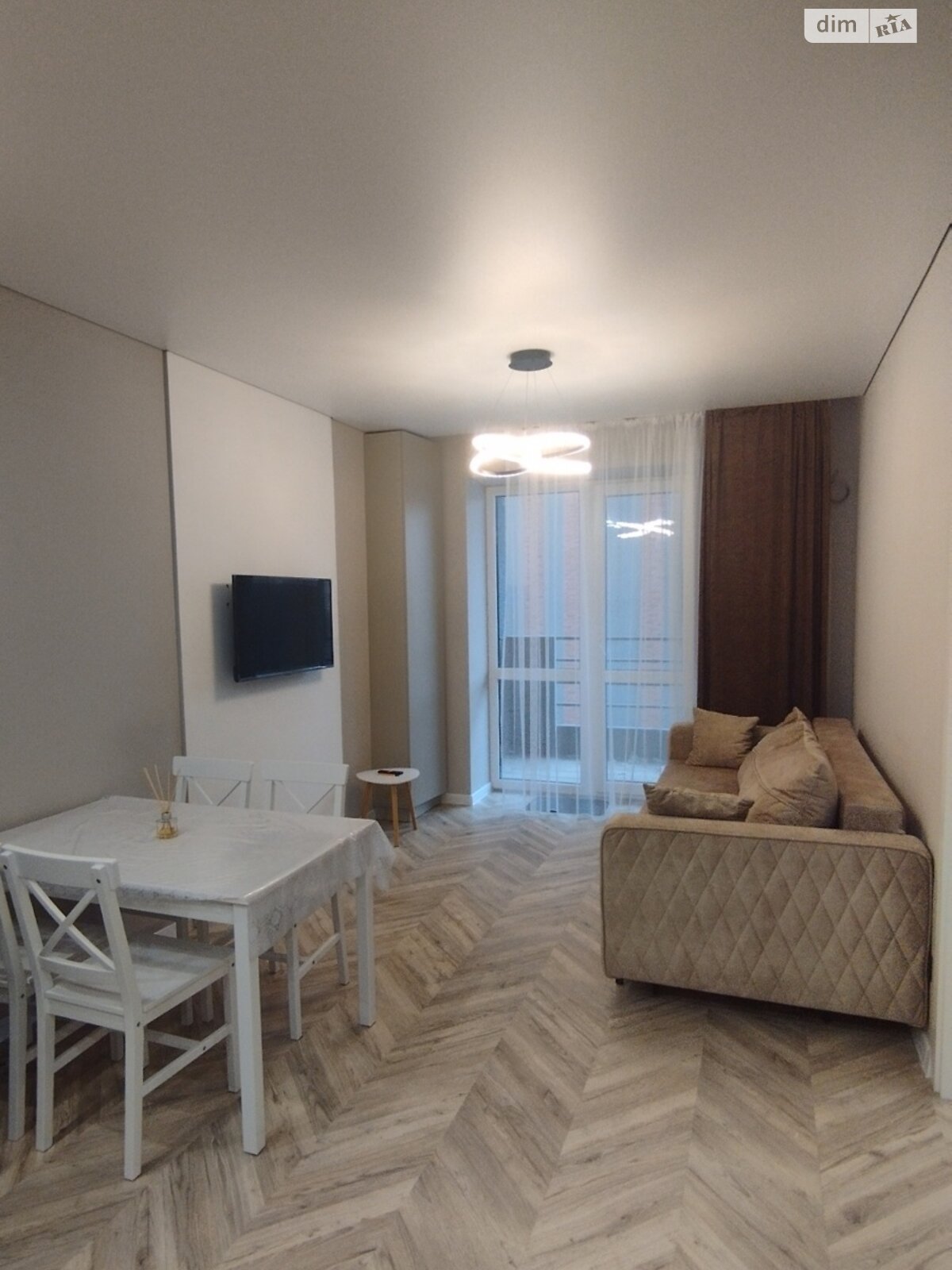 однокімнатна квартира в Ужгороді, на вул. Тлехаса 17 в довготривалу оренду помісячно фото 1 однокімнатна квартира в Ужгороді, на вул. Тлехаса 17 в довготривалу оренду помісячно фото 1