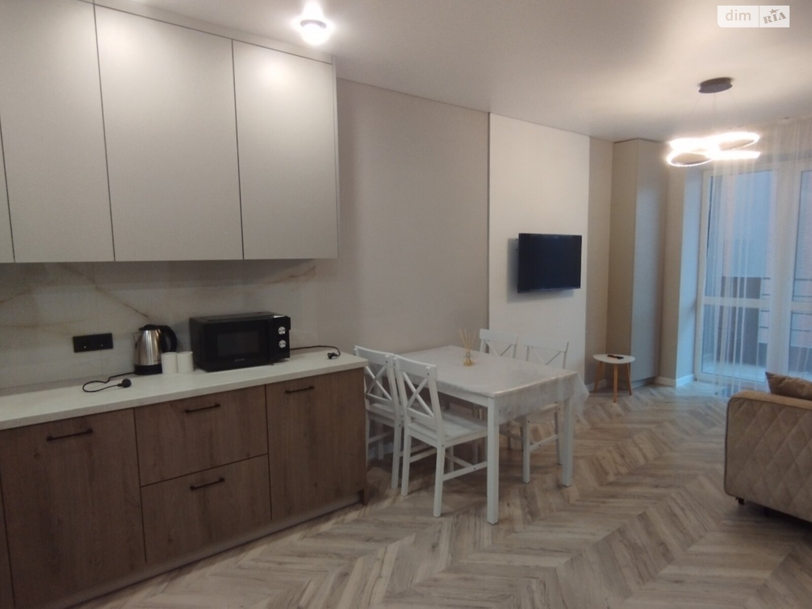 однокімнатна квартира в Ужгороді, на вул. Тлехаса 17 в довготривалу оренду помісячно фото 1 однокімнатна квартира в Ужгороді, на вул. Тлехаса 17 в довготривалу оренду помісячно фото 1