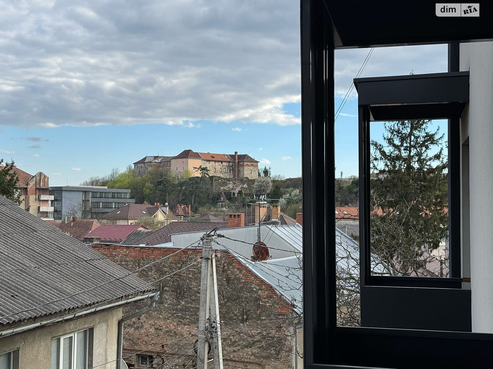 двокімнатна квартира в Ужгороді, район Центр, на вул. Другетів 54 в довготривалу оренду помісячно фото 1 двокімнатна квартира в Ужгороді, район Центр, на вул. Другетів 54 в довготривалу оренду помісячно фото 1