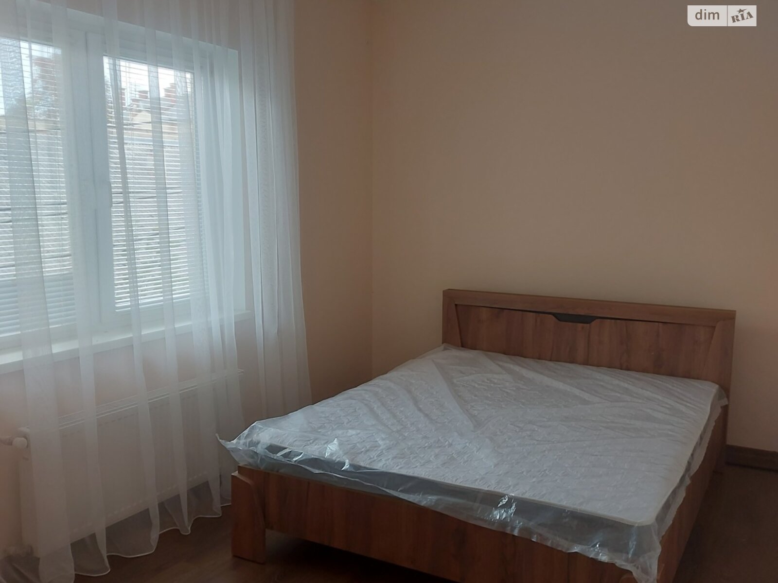 двокімнатна квартира з меблями в Ужгороді, район Центр, на вул. Фединця 7 в довготривалу оренду помісячно фото 1