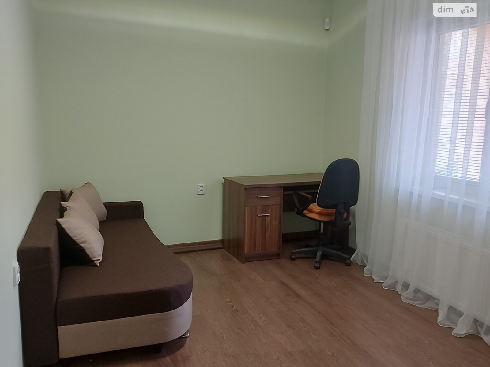 двокімнатна квартира з меблями в Ужгороді, район Центр, на вул. Фединця 7 в довготривалу оренду помісячно фото 1