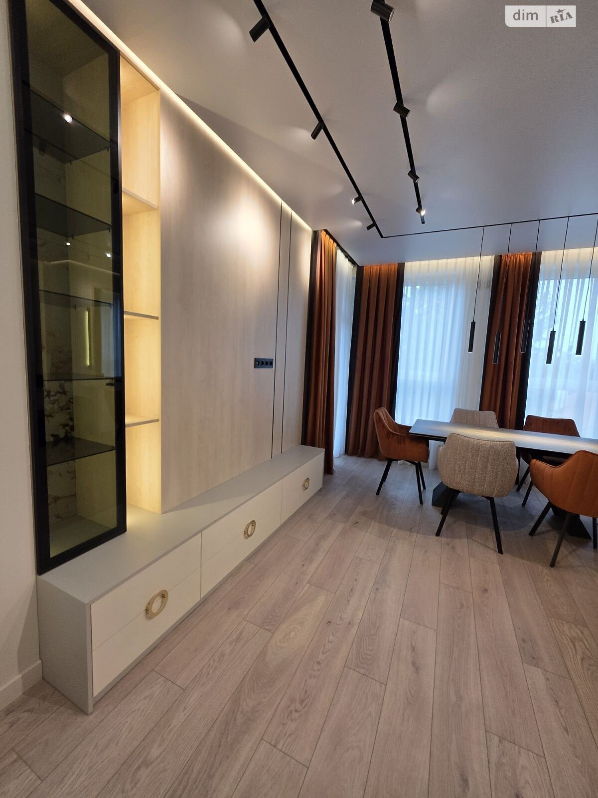 двокімнатна квартира в Ужгороді, район Центр, на вул. Іштвана Сечені 29А в довготривалу оренду помісячно фото 1