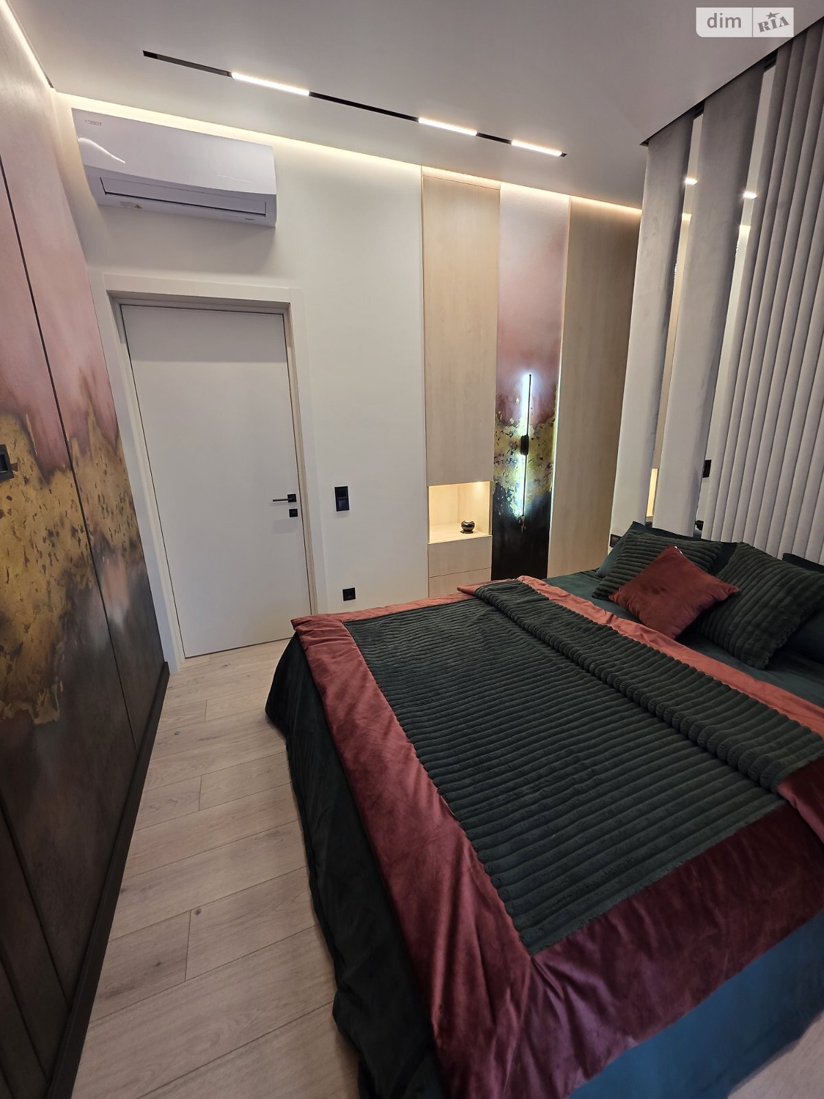 двокімнатна квартира в Ужгороді, район Центр, на вул. Іштвана Сечені 29А в довготривалу оренду помісячно фото 1