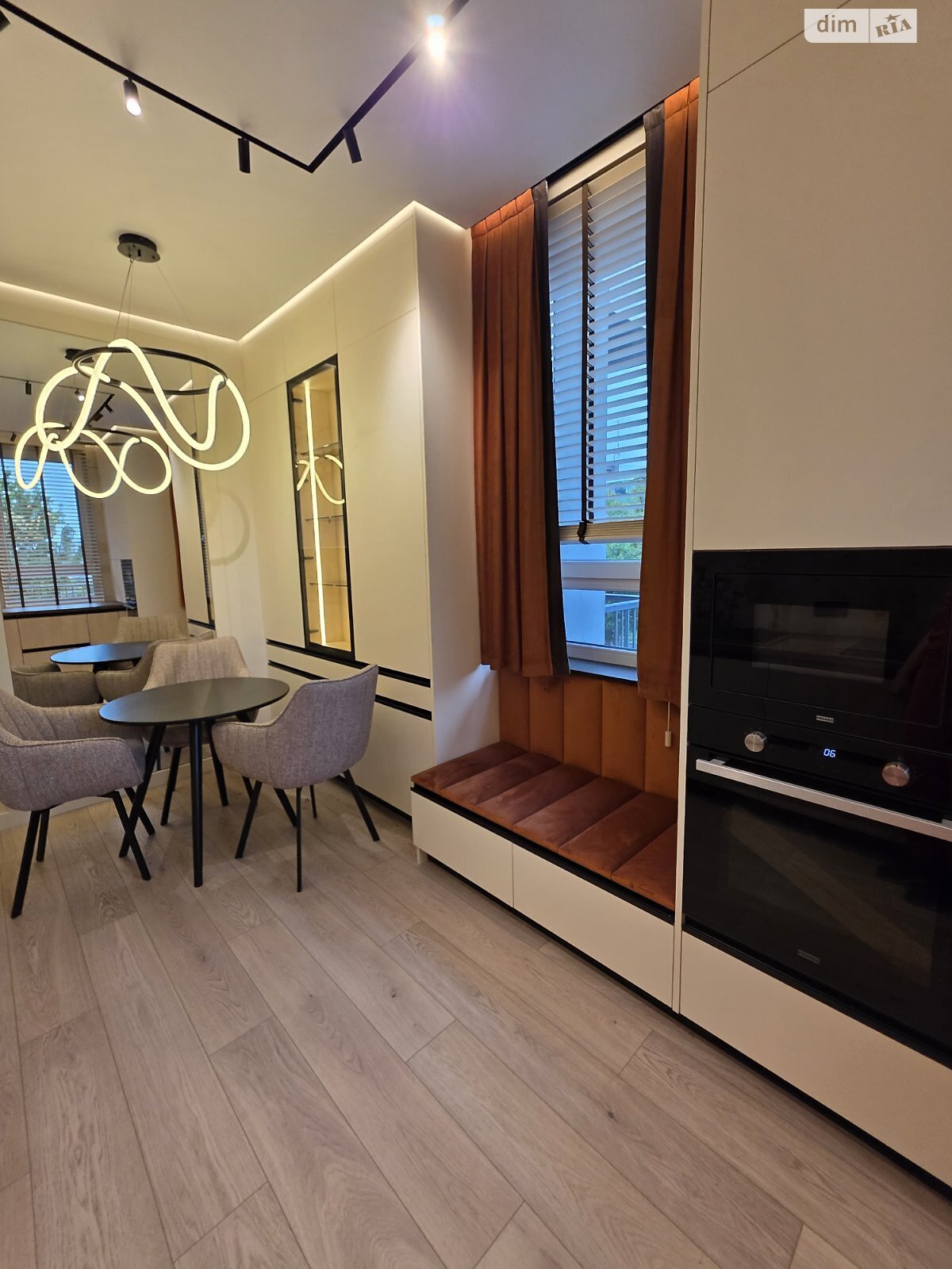 двокімнатна квартира в Ужгороді, район Центр, на вул. Іштвана Сечені 29А в довготривалу оренду помісячно фото 1