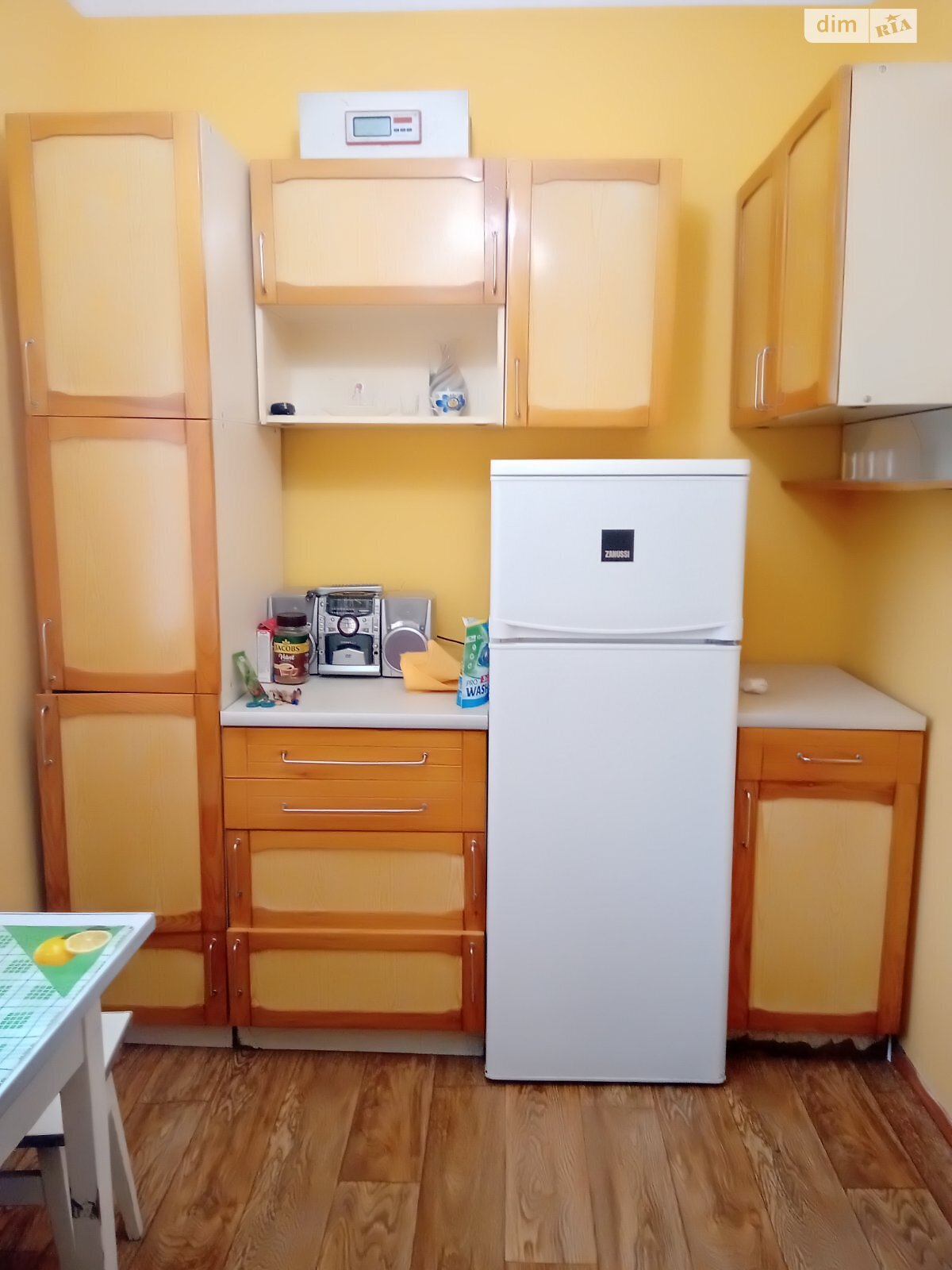 однокімнатна квартира в Ужгороді, район Центр, на вул. Залізнична в довготривалу оренду помісячно фото 1 однокімнатна квартира в Ужгороді, район Центр, на вул. Залізнична в довготривалу оренду помісячно фото 1