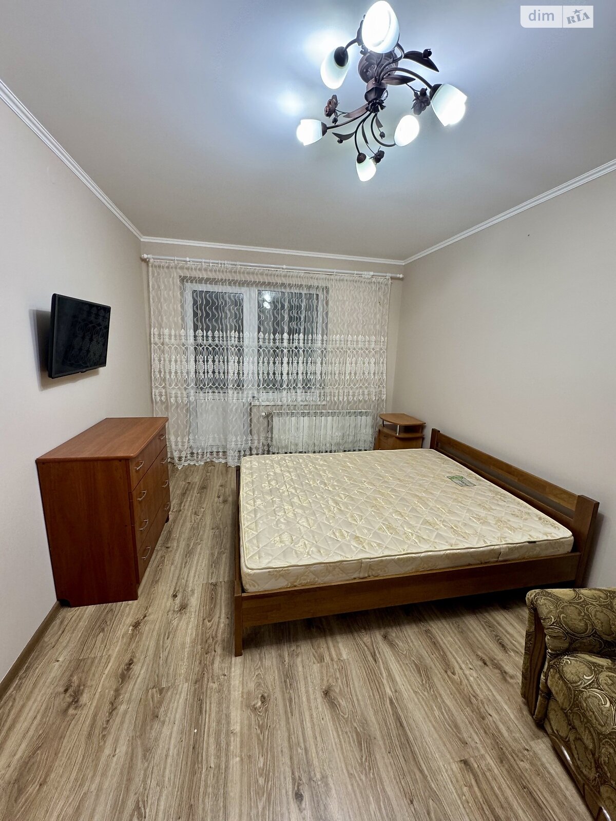 двухкомнатная квартира в Ужгороде, район Центр, на ул. Кармелюка 12А в аренду на долгий срок помесячно фото 1 двухкомнатная квартира в Ужгороде, район Центр, на ул. Кармелюка 12А в аренду на долгий срок помесячно фото 1