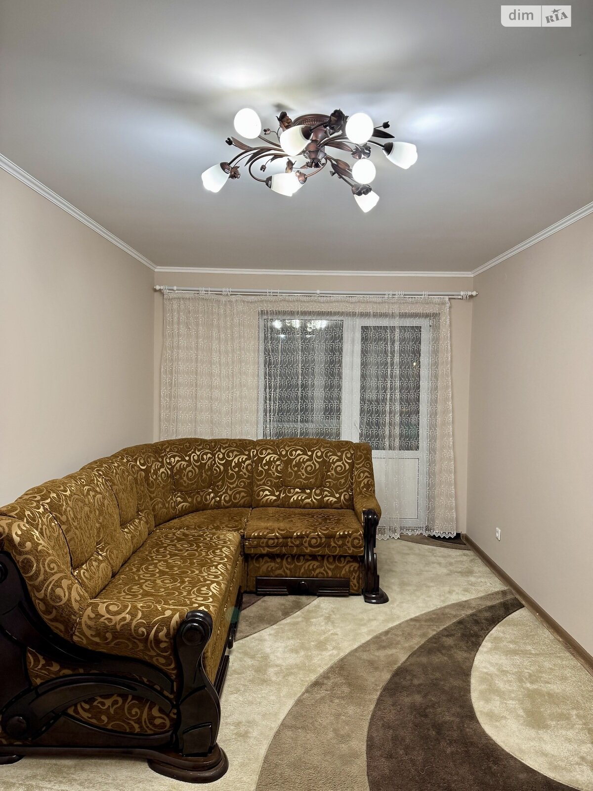 двухкомнатная квартира в Ужгороде, район Центр, на ул. Кармелюка 12А в аренду на долгий срок помесячно фото 1 двухкомнатная квартира в Ужгороде, район Центр, на ул. Кармелюка 12А в аренду на долгий срок помесячно фото 1