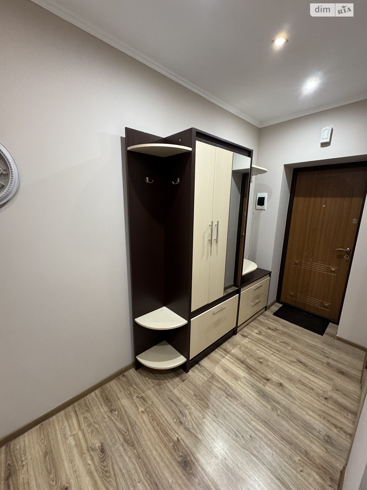 двухкомнатная квартира в Ужгороде, район Центр, на ул. Кармелюка 12А в аренду на долгий срок помесячно фото 1 двухкомнатная квартира в Ужгороде, район Центр, на ул. Кармелюка 12А в аренду на долгий срок помесячно фото 1