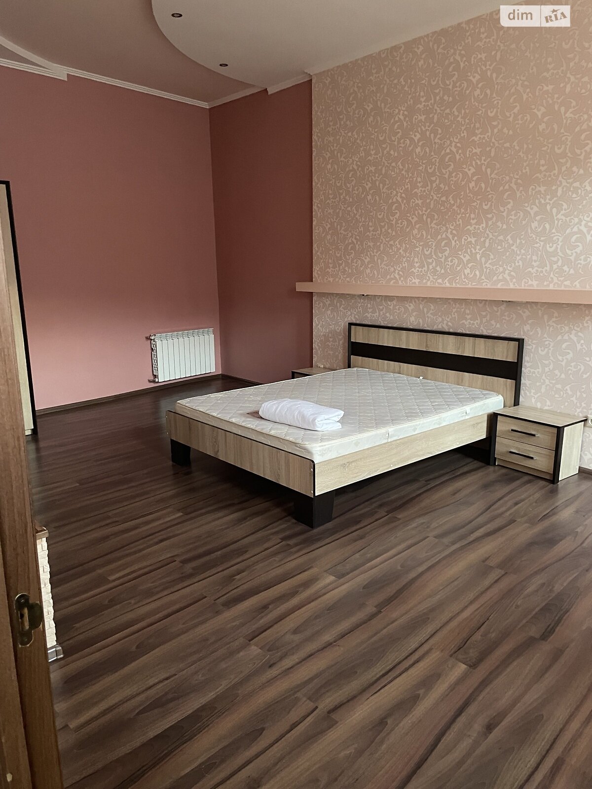 двухкомнатная квартира в Ужгороде, район Центр, на пл. Корятовича 18 в аренду на долгий срок помесячно фото 1 двухкомнатная квартира в Ужгороде, район Центр, на пл. Корятовича 18 в аренду на долгий срок помесячно фото 1