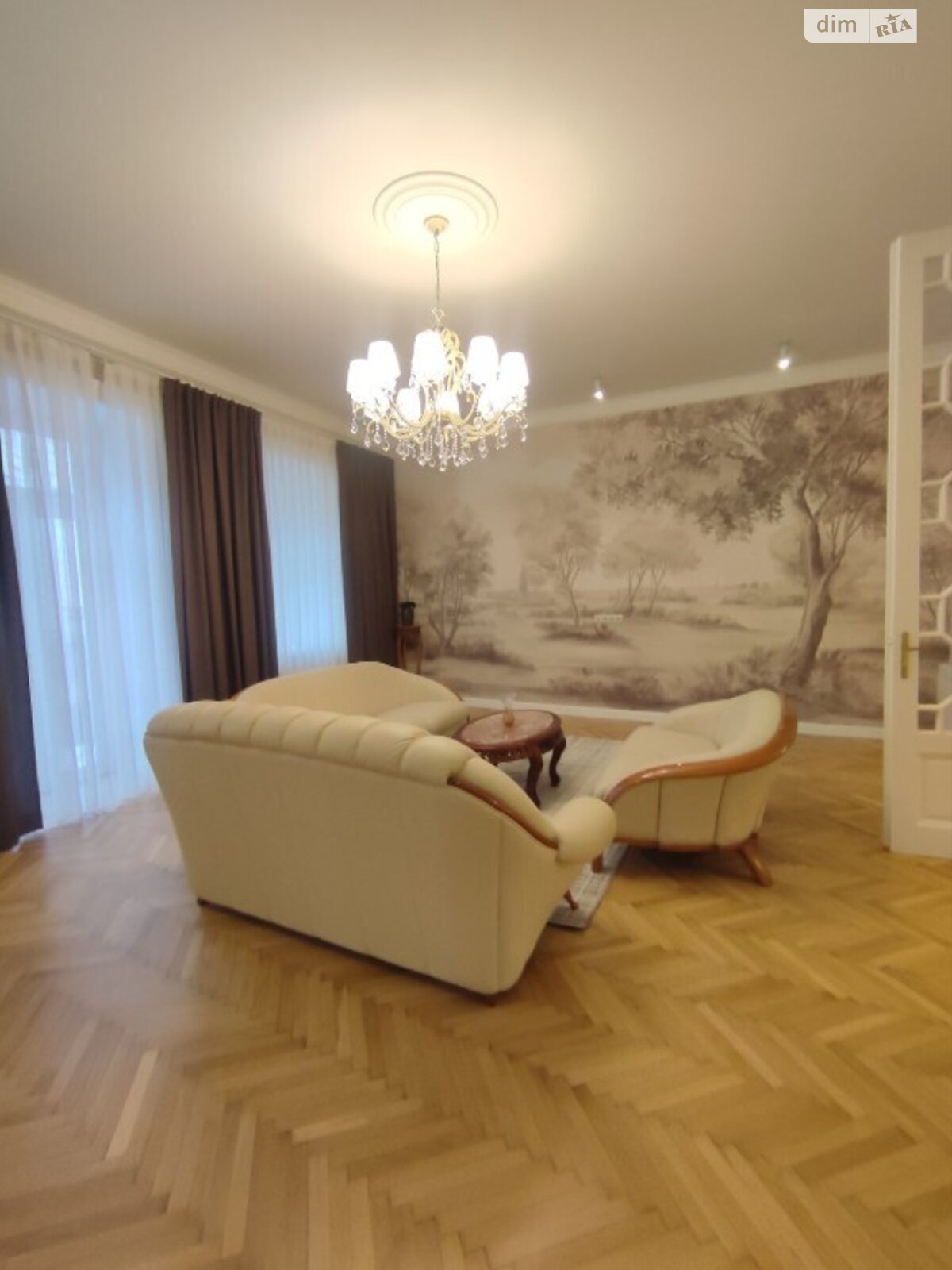 двухкомнатная квартира с мебелью в Ужгороде, район Центр, на ул. Корзо в аренду на долгий срок помесячно фото 1