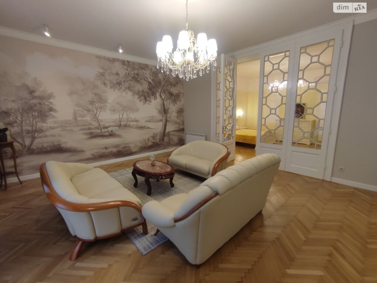 двухкомнатная квартира с мебелью в Ужгороде, район Центр, на ул. Корзо в аренду на долгий срок помесячно фото 1
