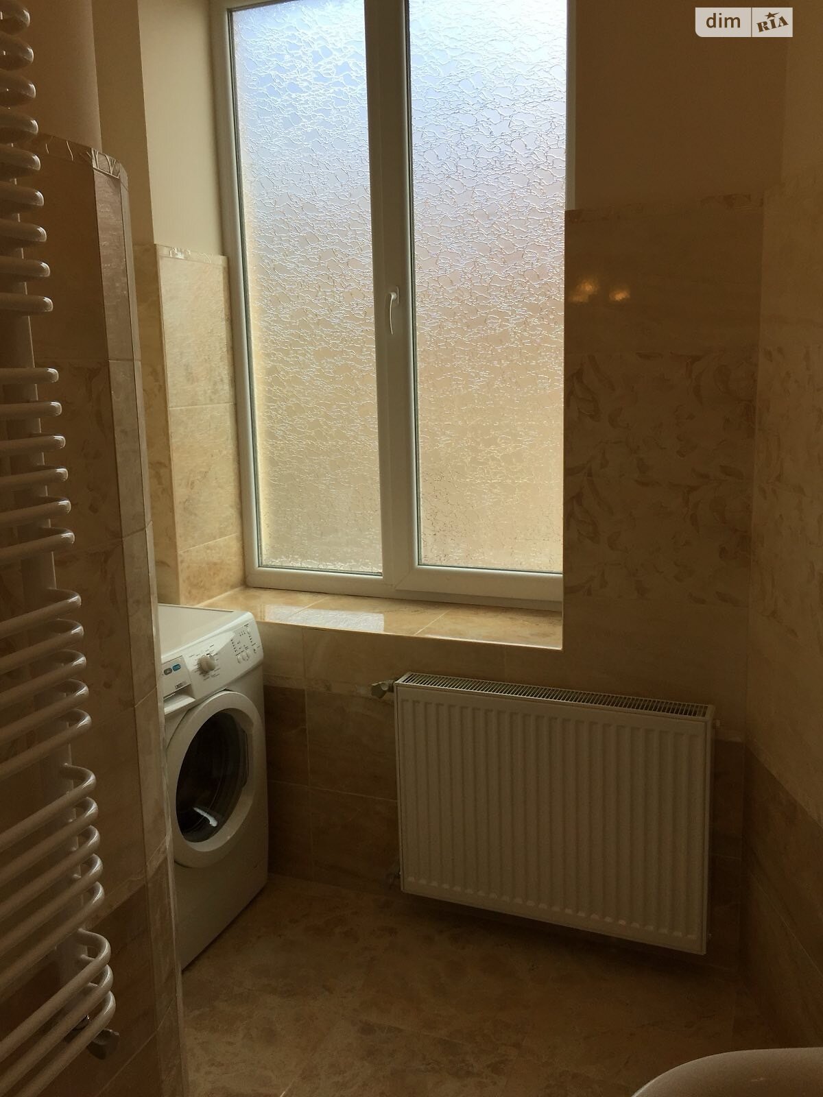 двокімнатна квартира в Ужгороді, район Центр, на вул. Підгірна в довготривалу оренду помісячно фото 1