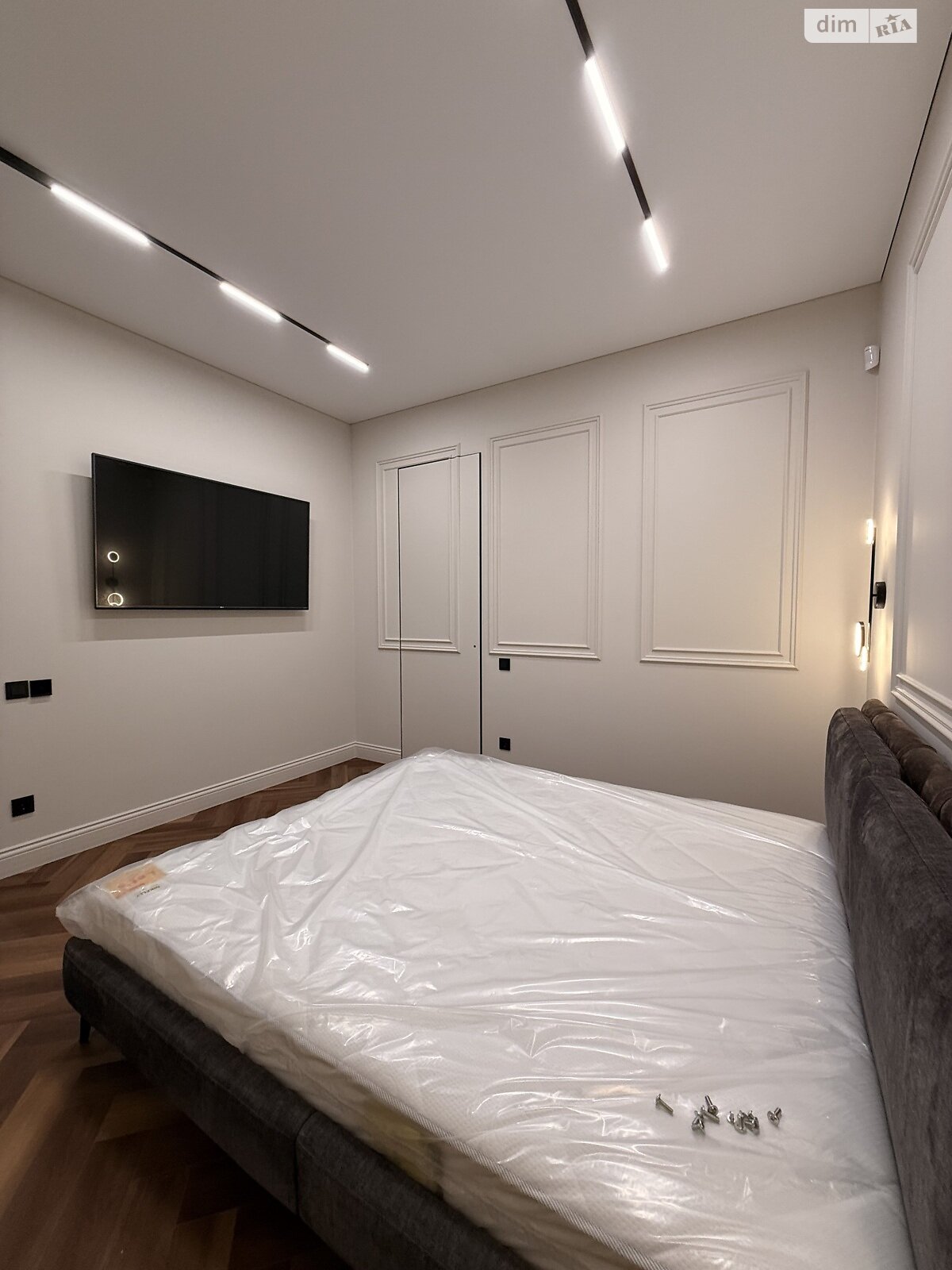 двокімнатна квартира в Ужгороді, район Центр, на вул. Ракоці Ференца 10А в довготривалу оренду помісячно фото 1