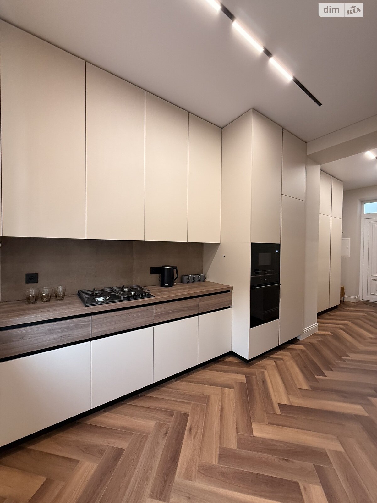 двокімнатна квартира в Ужгороді, район Центр, на вул. Ракоці Ференца 10А в довготривалу оренду помісячно фото 1