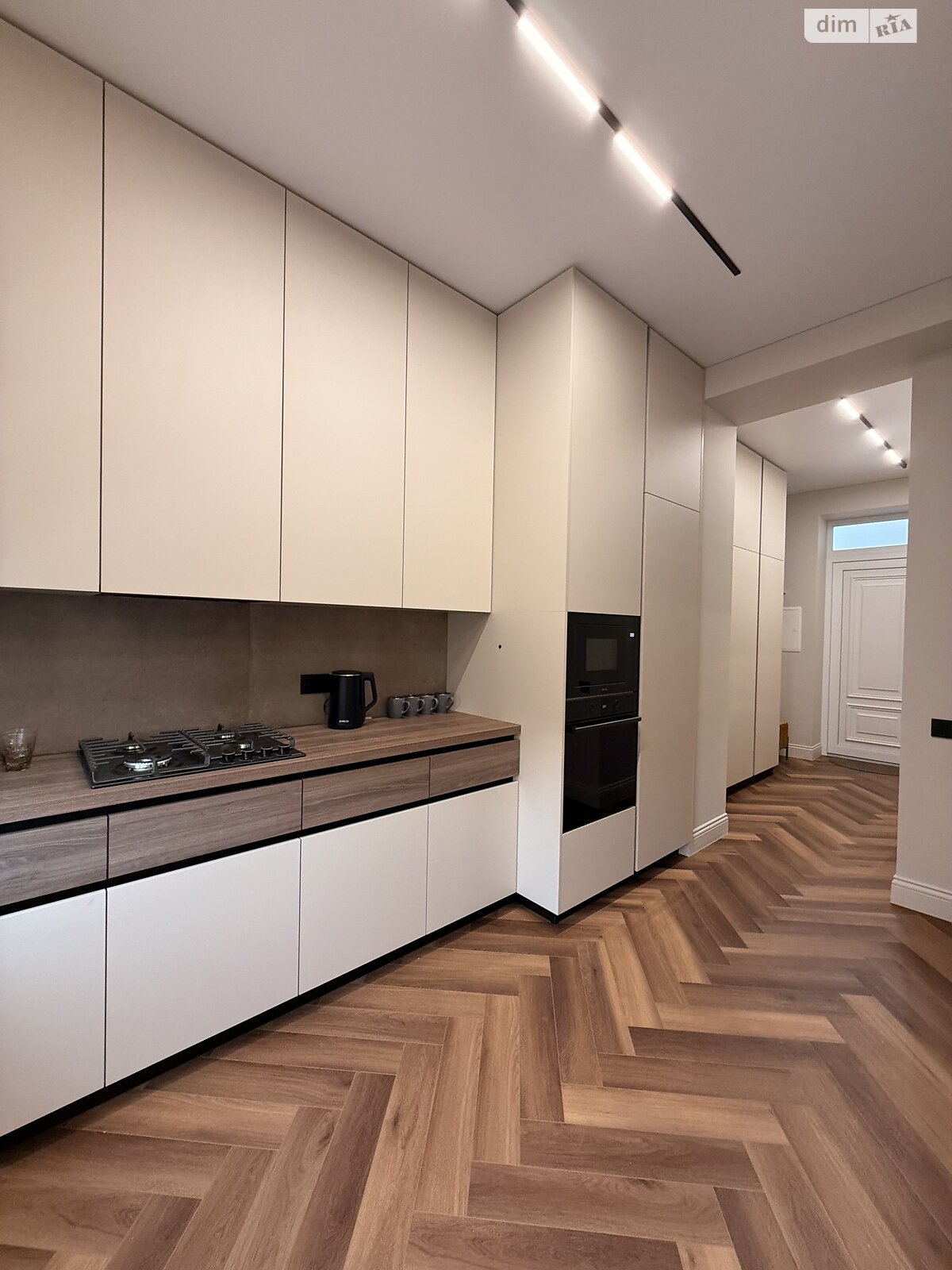 двокімнатна квартира в Ужгороді, район Центр, на вул. Ракоці Ференца 10А в довготривалу оренду помісячно фото 1