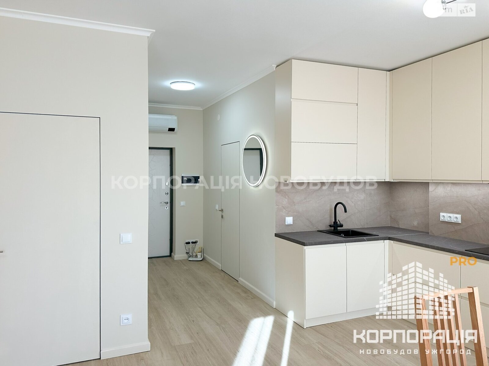однокомнатная квартира в Ужгороде, район Центр, на ул. Собранецкая 160 в аренду на долгий срок помесячно фото 1 однокомнатная квартира в Ужгороде, район Центр, на ул. Собранецкая 160 в аренду на долгий срок помесячно фото 1