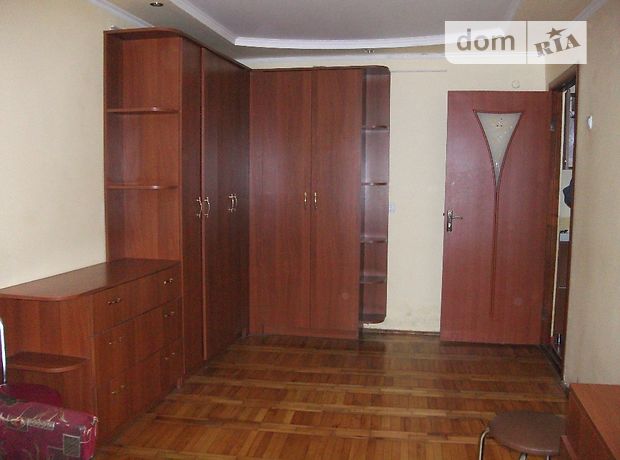 однокомнатная квартира с мебелью в Ужгороде, район Центр, на просп. Свободы 00 в аренду на долгий срок помесячно фото 1 однокомнатная квартира с мебелью в Ужгороде, район Центр, на просп. Свободы 00 в аренду на долгий срок помесячно фото 1